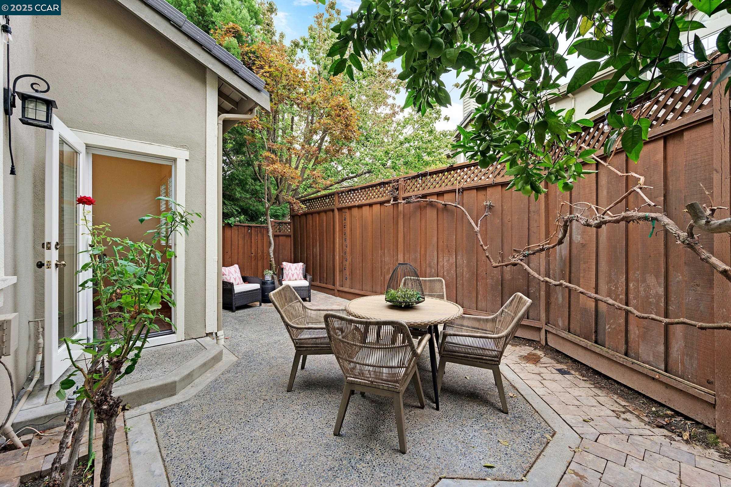 Detail Gallery Image 34 of 51 For 422 Sutton Cir, Danville,  CA 94506 - 4 Beds | 2/1 Baths