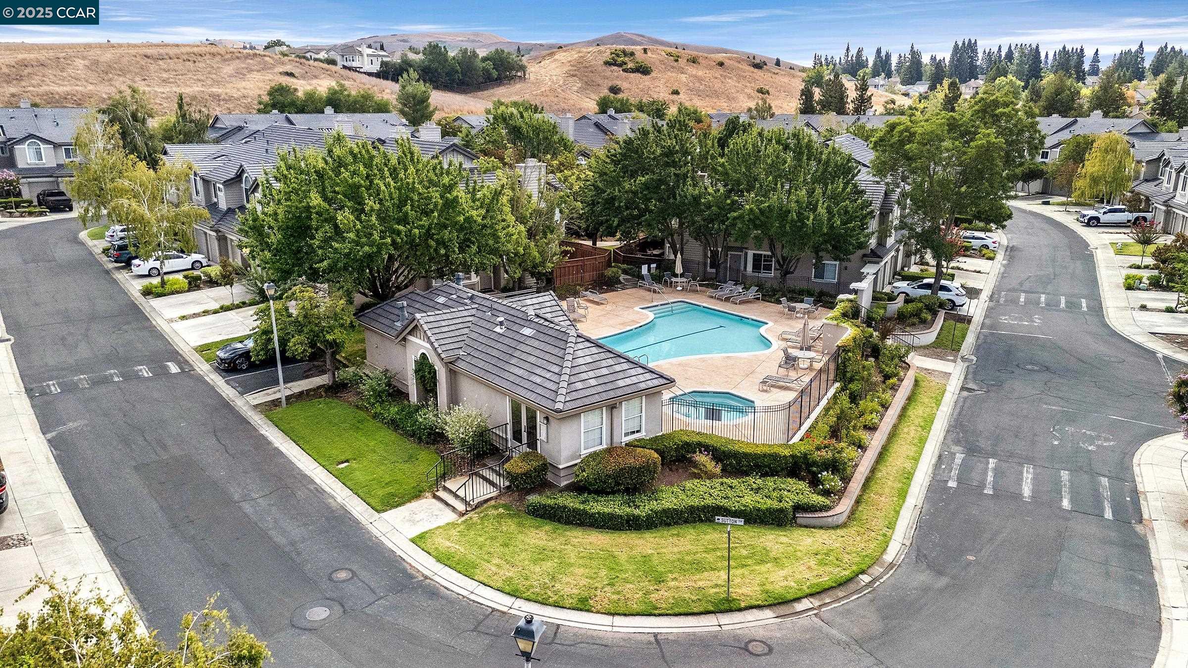 Detail Gallery Image 46 of 51 For 422 Sutton Cir, Danville,  CA 94506 - 4 Beds | 2/1 Baths
