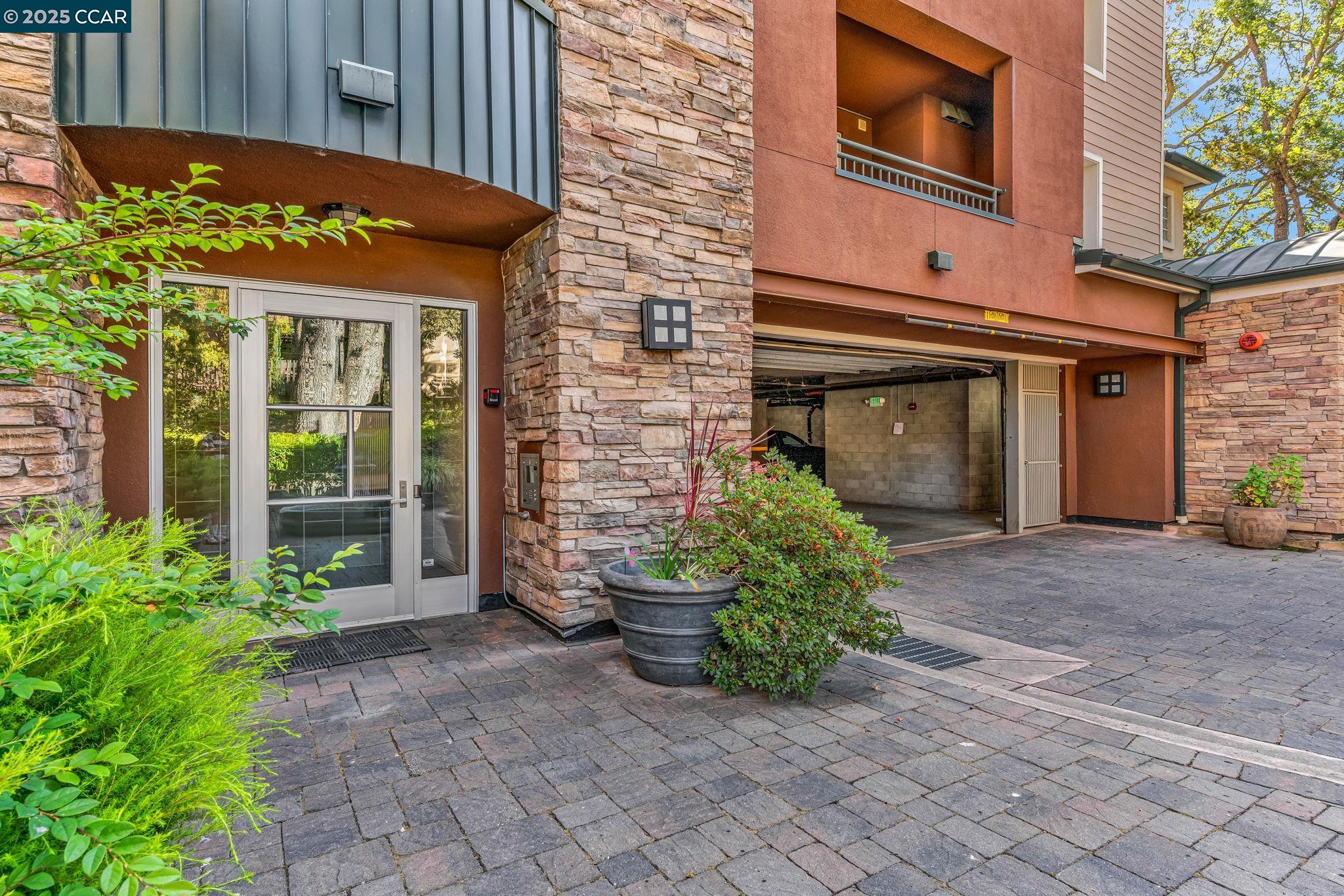 Photo #3: 41109332 Listing 