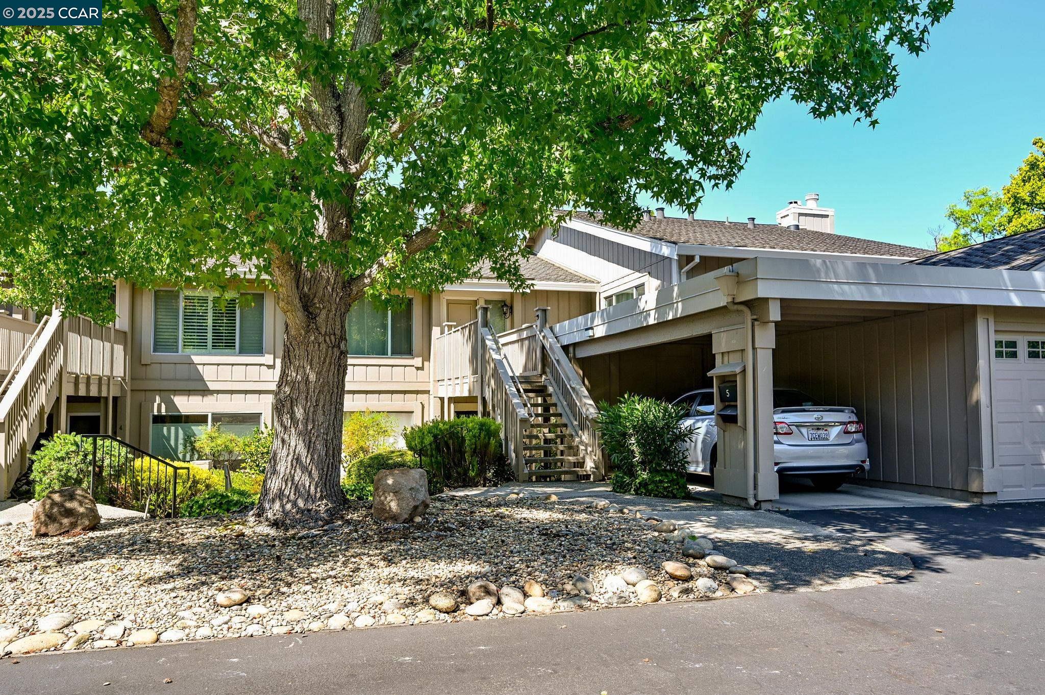 Photo #2: 41109334 Listing 