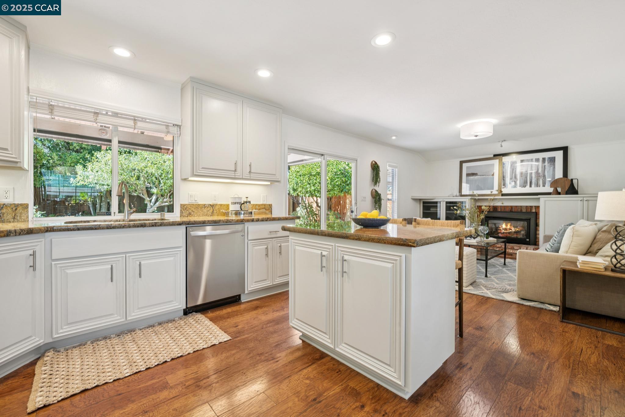 Detail Gallery Image 15 of 55 For 745 San Marcos Ct, Concord,  CA 94518 - 3 Beds | 2 Baths