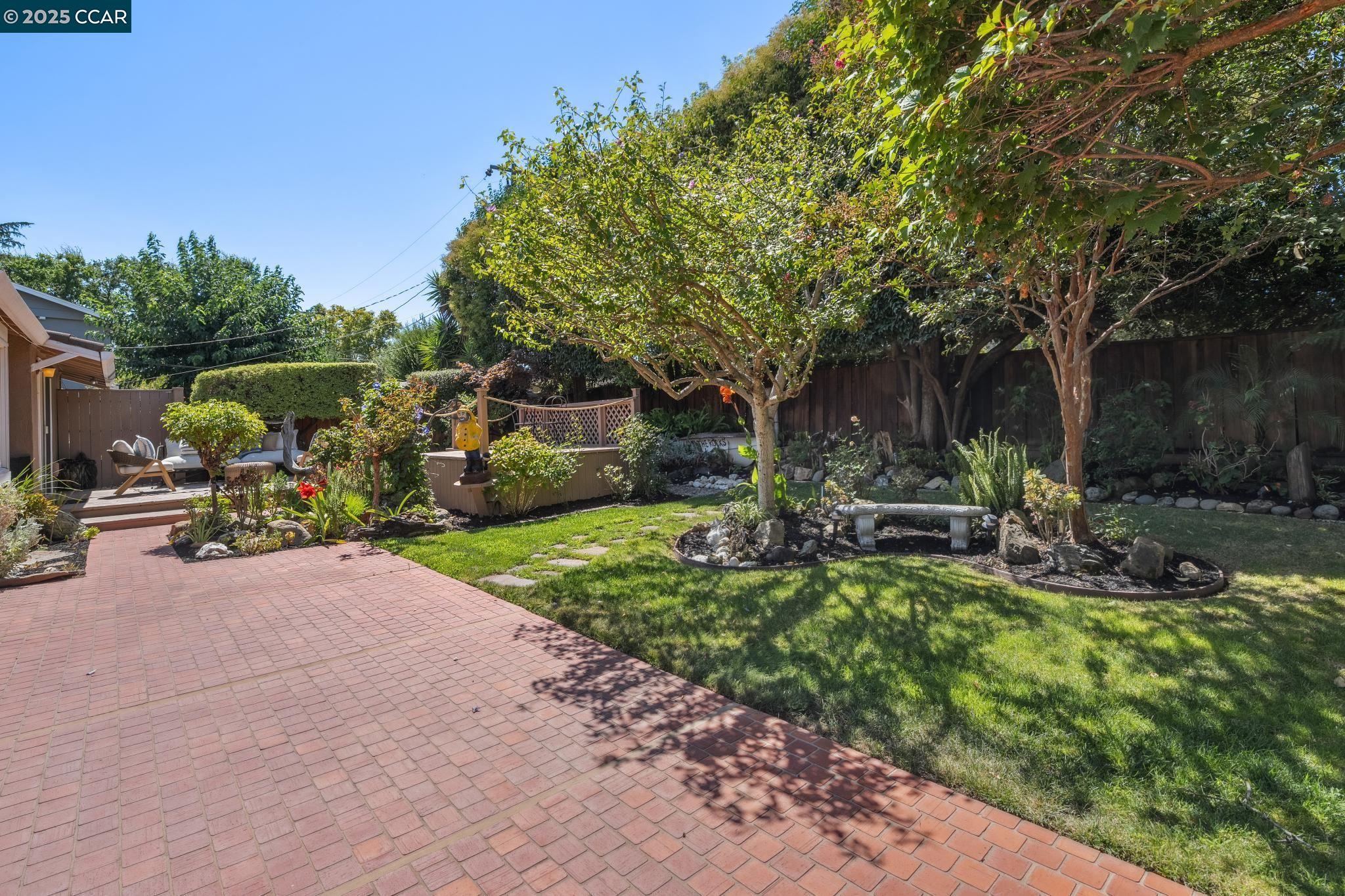 Detail Gallery Image 43 of 55 For 745 San Marcos Ct, Concord,  CA 94518 - 3 Beds | 2 Baths