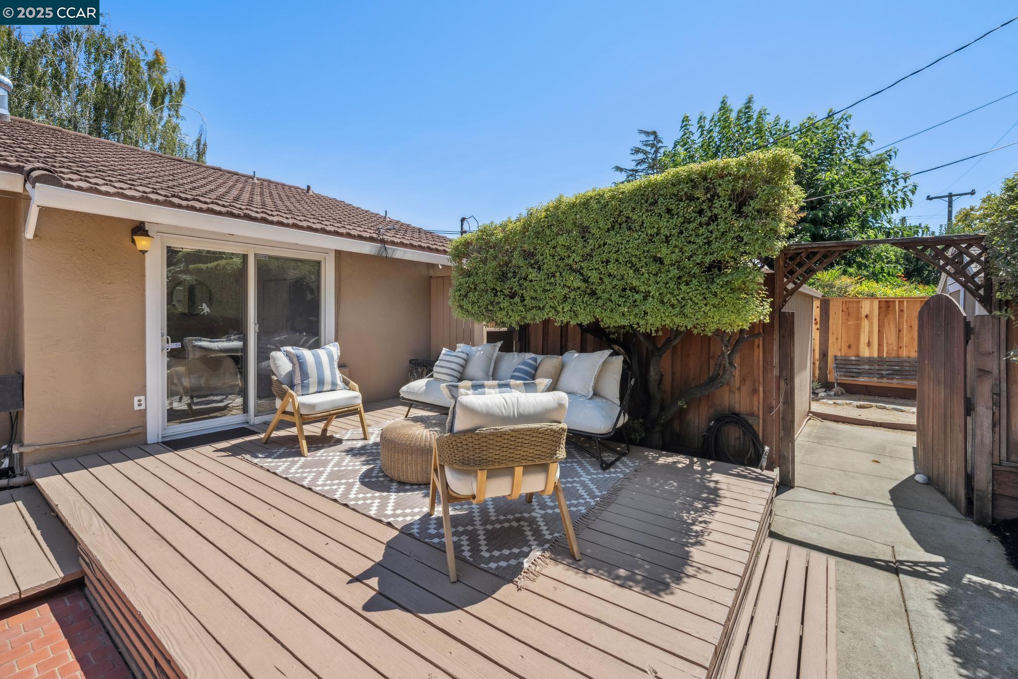 Detail Gallery Image 52 of 55 For 745 San Marcos Ct, Concord,  CA 94518 - 3 Beds | 2 Baths