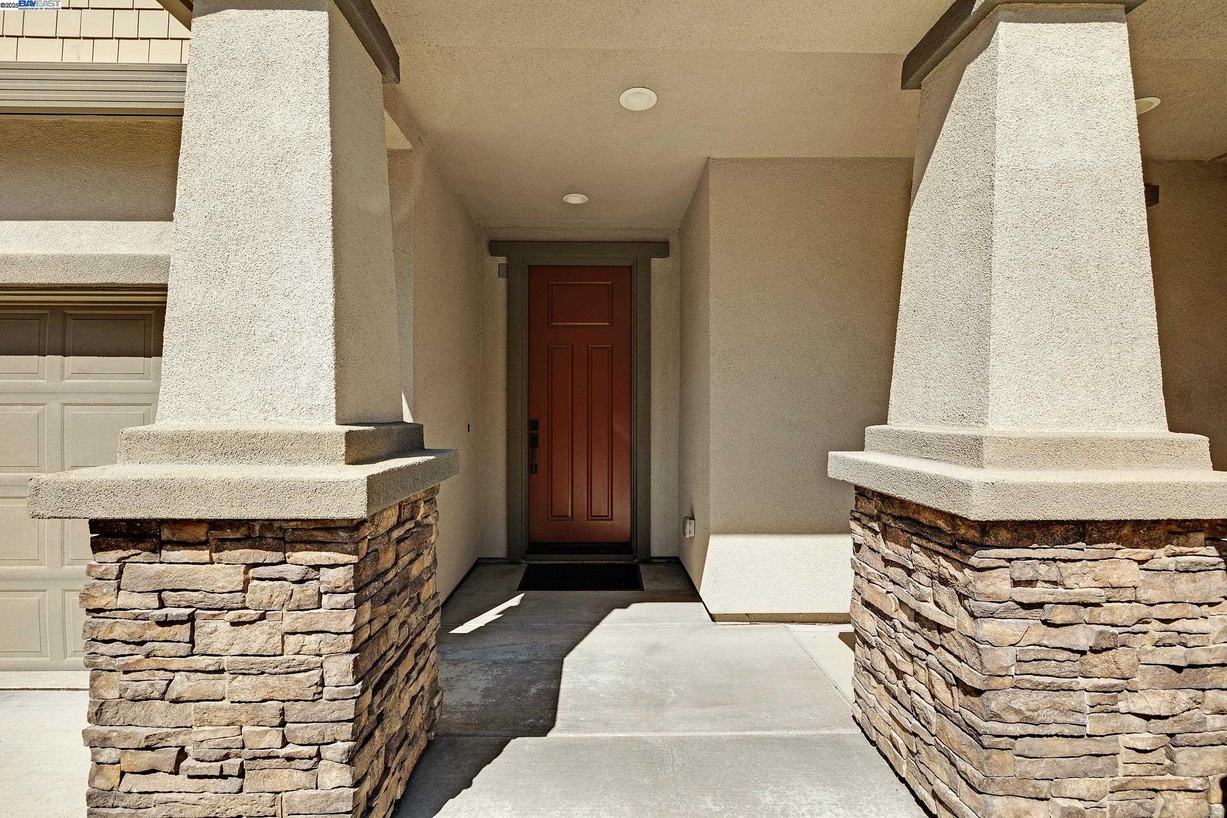 Detail Gallery Image 6 of 38 For 883 Barney Com, Livermore,  CA 94551 - 4 Beds | 3 Baths