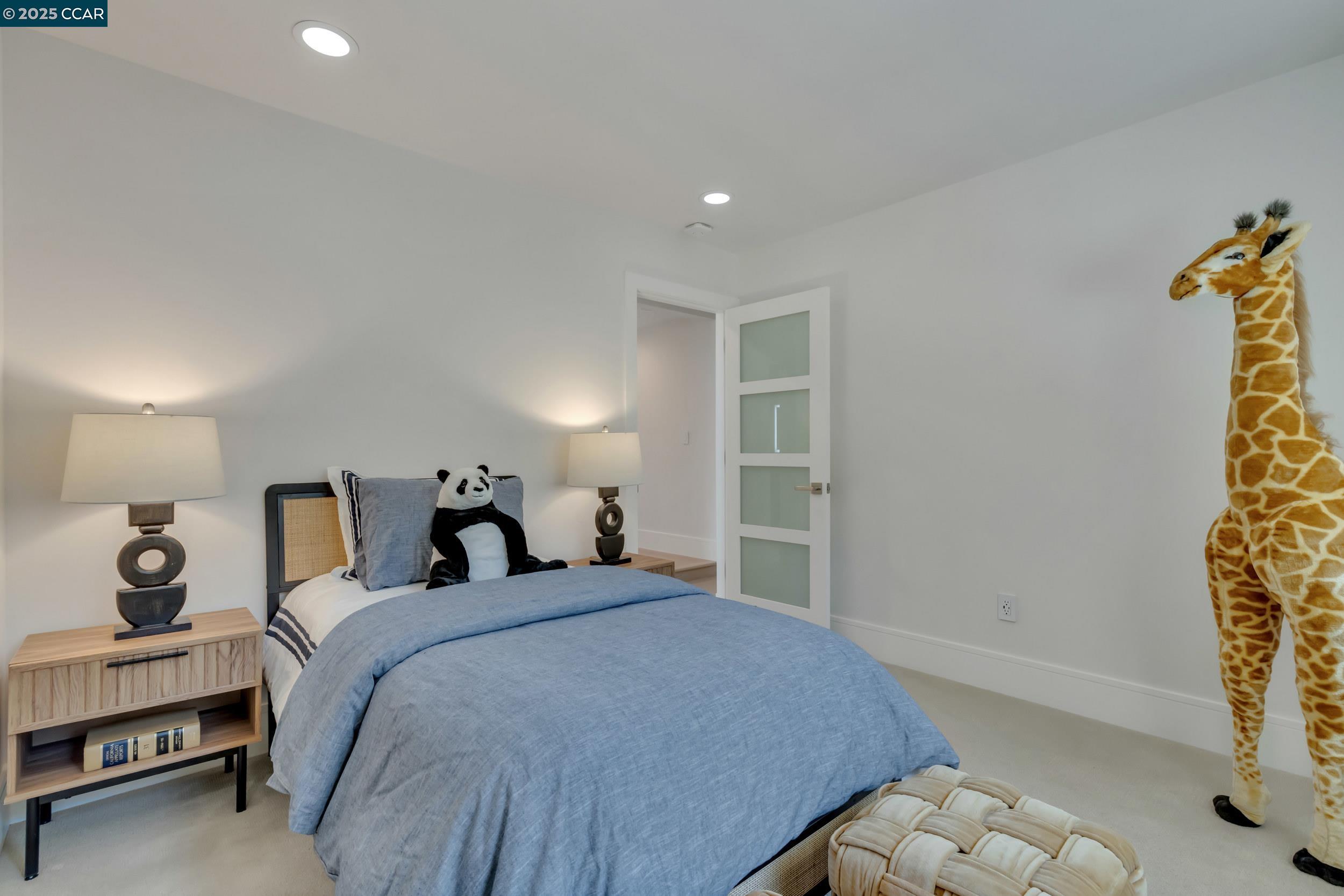 Detail Gallery Image 34 of 60 For 127 Caminar Way, Walnut Creek,  CA 94596 - 5 Beds | 5/1 Baths