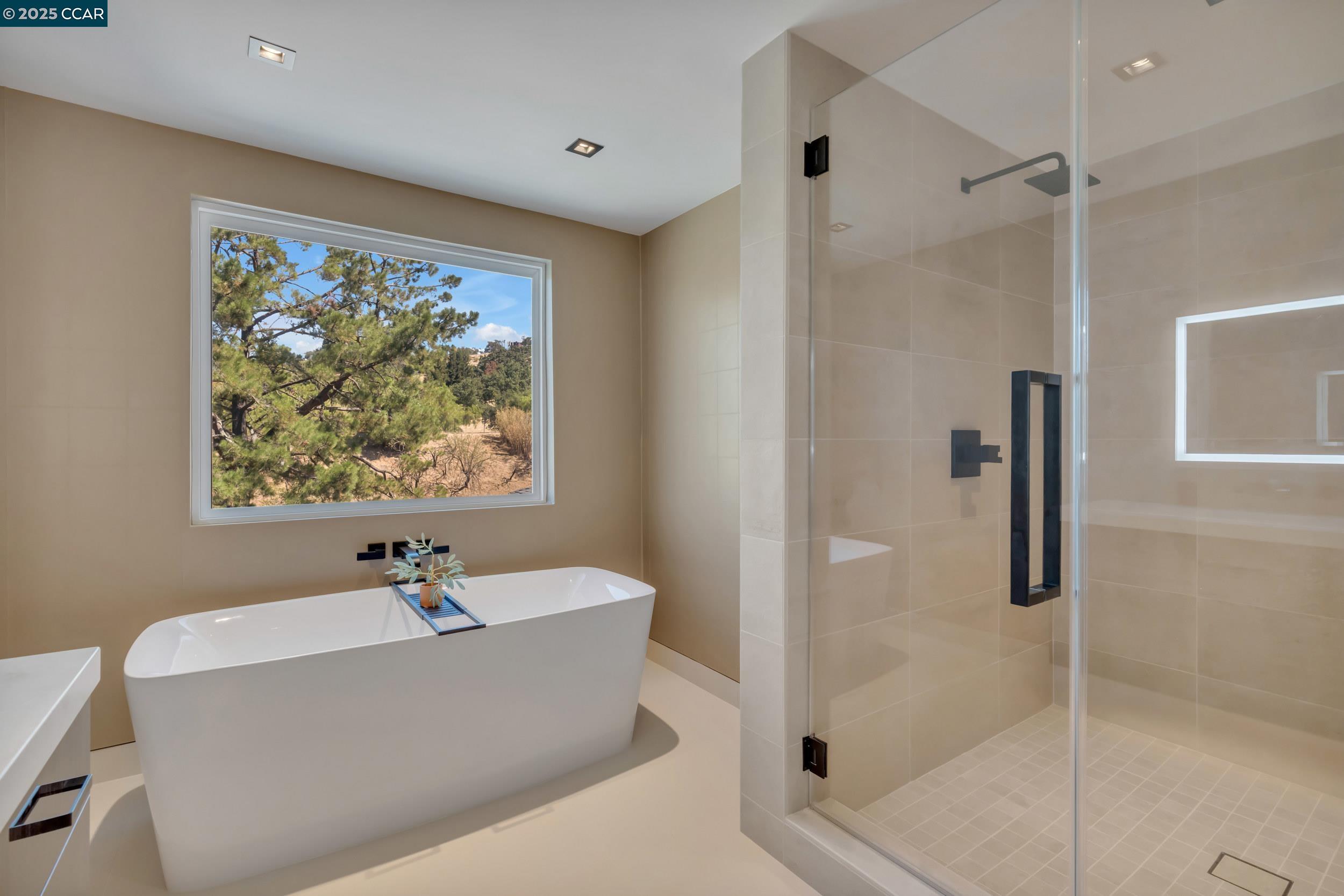 Detail Gallery Image 36 of 60 For 127 Caminar Way, Walnut Creek,  CA 94596 - 5 Beds | 5/1 Baths
