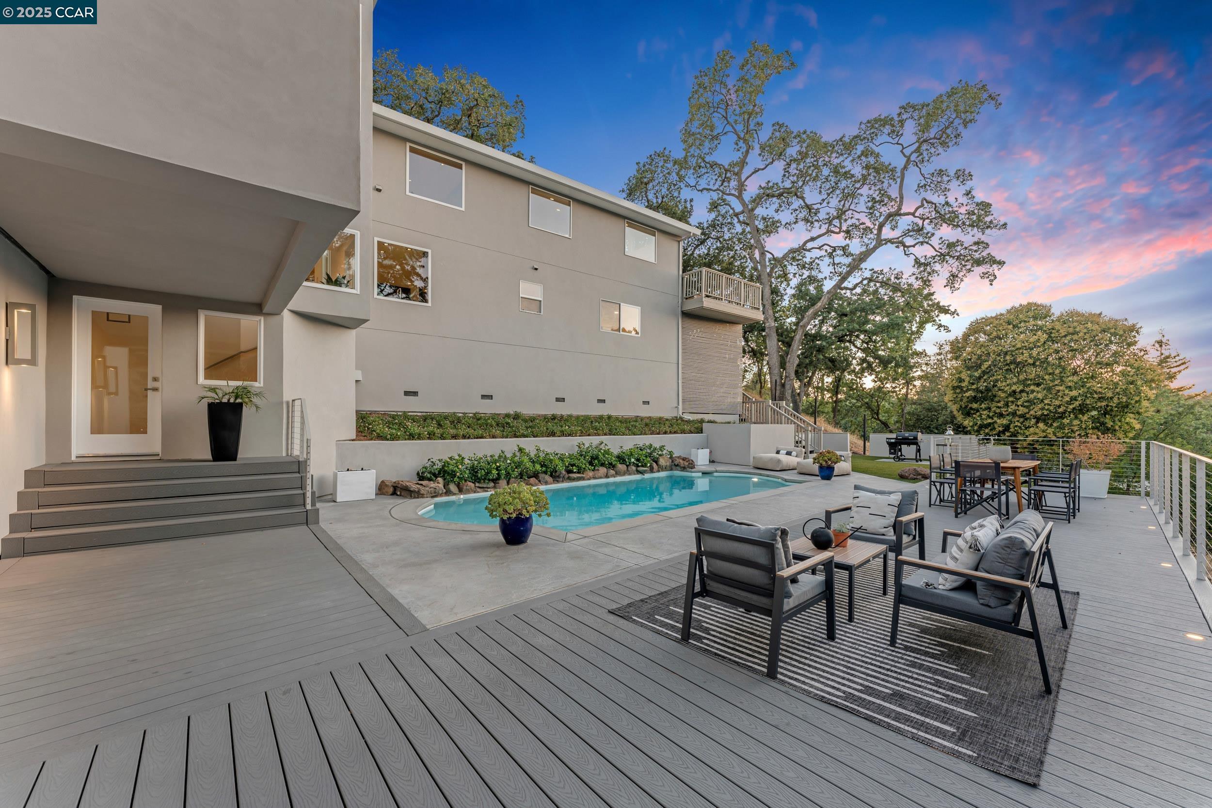 Detail Gallery Image 48 of 60 For 127 Caminar Way, Walnut Creek,  CA 94596 - 5 Beds | 5/1 Baths