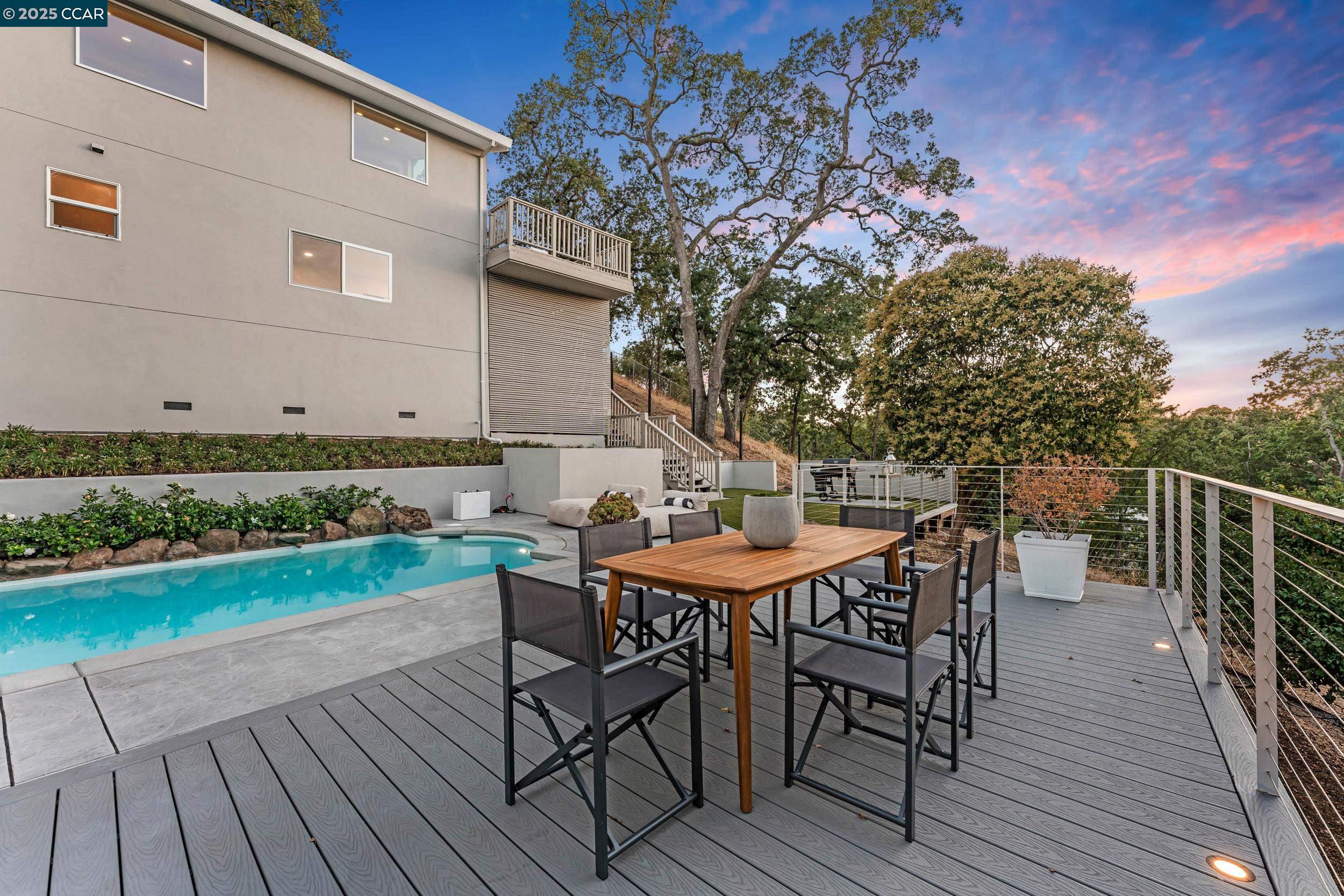 Detail Gallery Image 49 of 60 For 127 Caminar Way, Walnut Creek,  CA 94596 - 5 Beds | 5/1 Baths