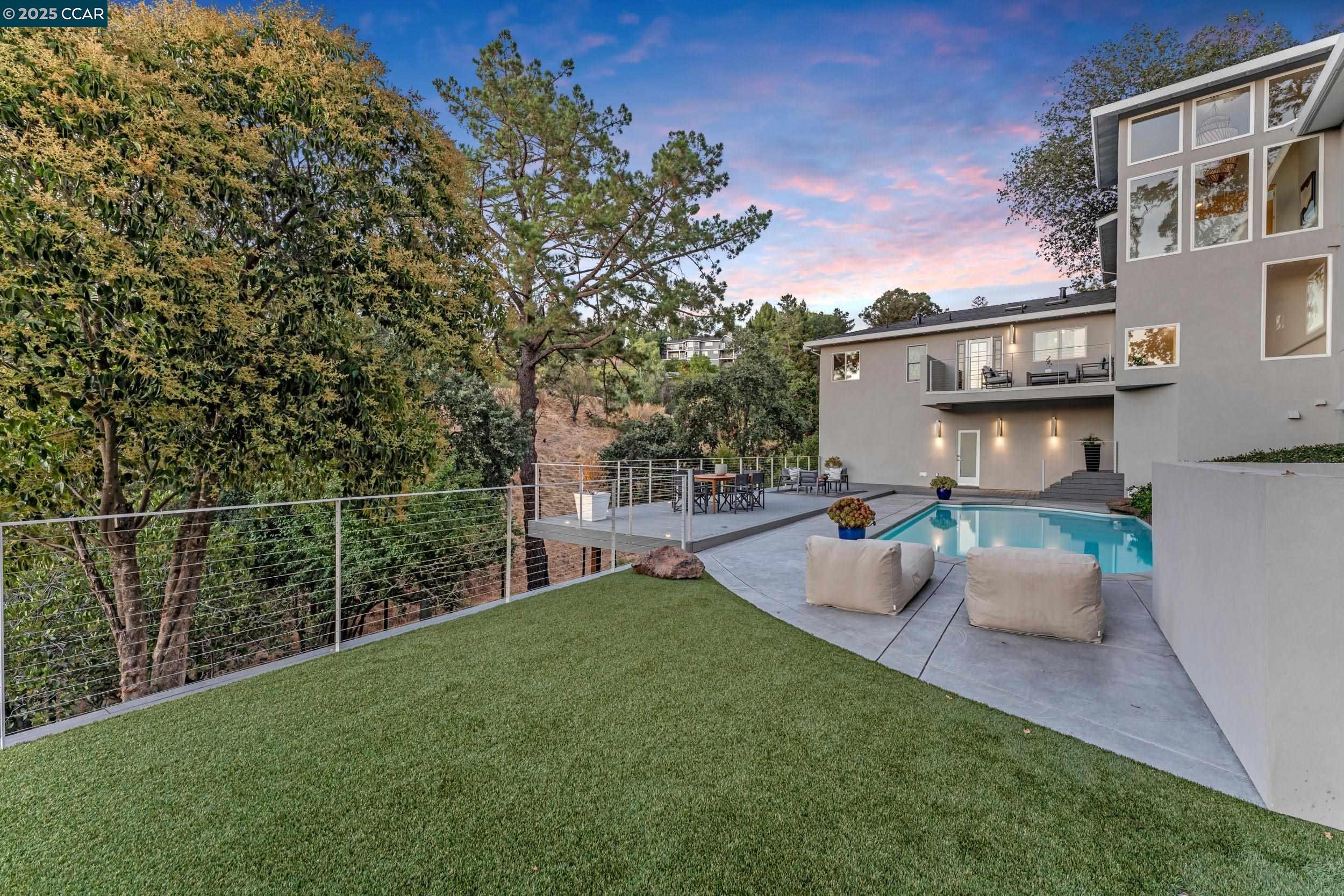 Detail Gallery Image 50 of 60 For 127 Caminar Way, Walnut Creek,  CA 94596 - 5 Beds | 5/1 Baths