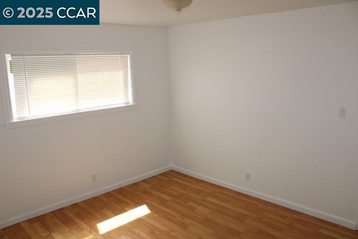 Detail Gallery Image 9 of 15 For 2515 Manchester Ave #2,  San Pablo,  CA 94806 - 2 Beds | 1 Baths