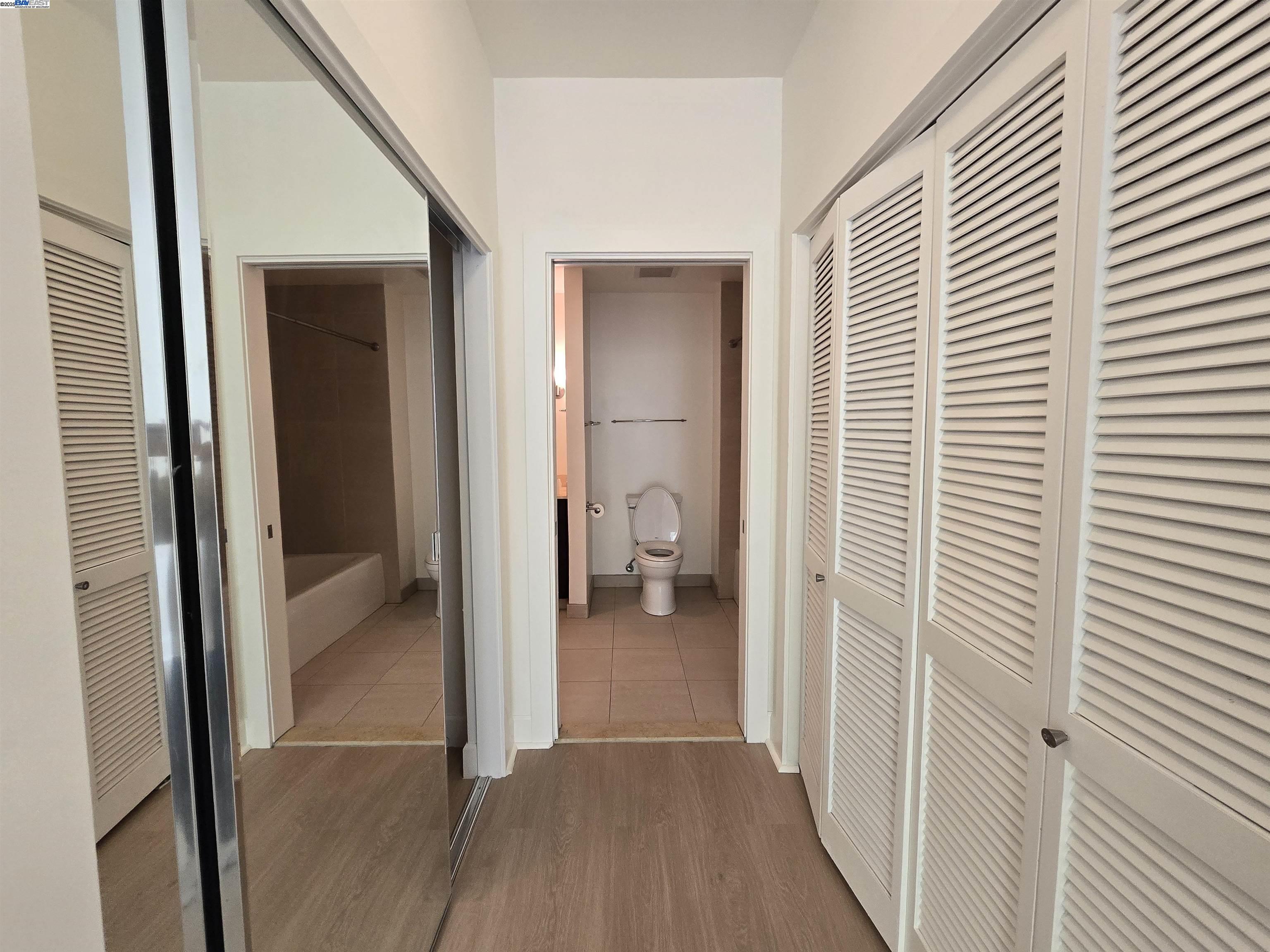 Detail Gallery Image 10 of 22 For 585 9th #422,  Oakland,  CA 94607 - 1 Beds | 1 Baths