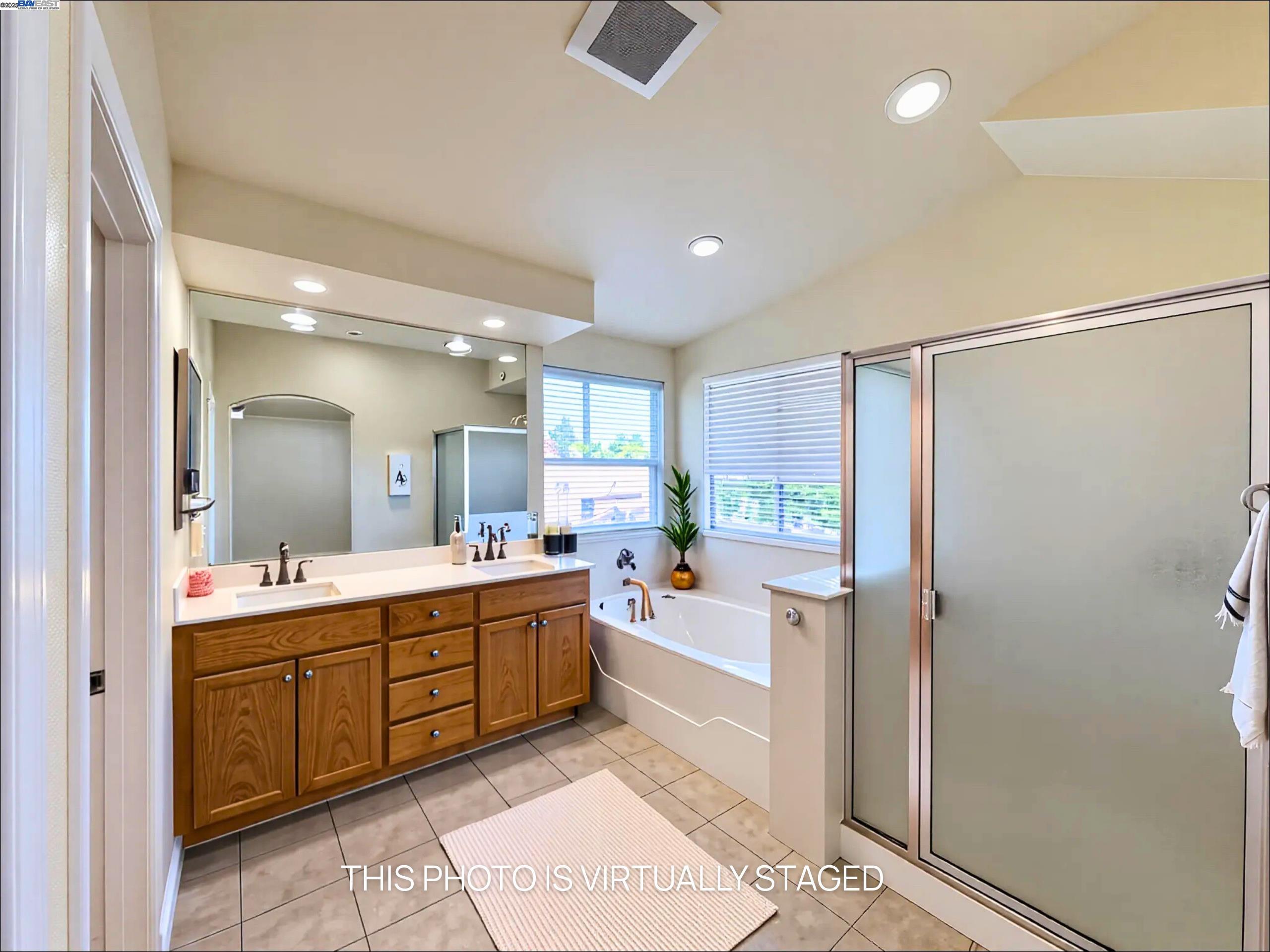 Detail Gallery Image 4 of 32 For 4651 Stern Dr, Merced,  CA 95348 - 4 Beds | 2/1 Baths