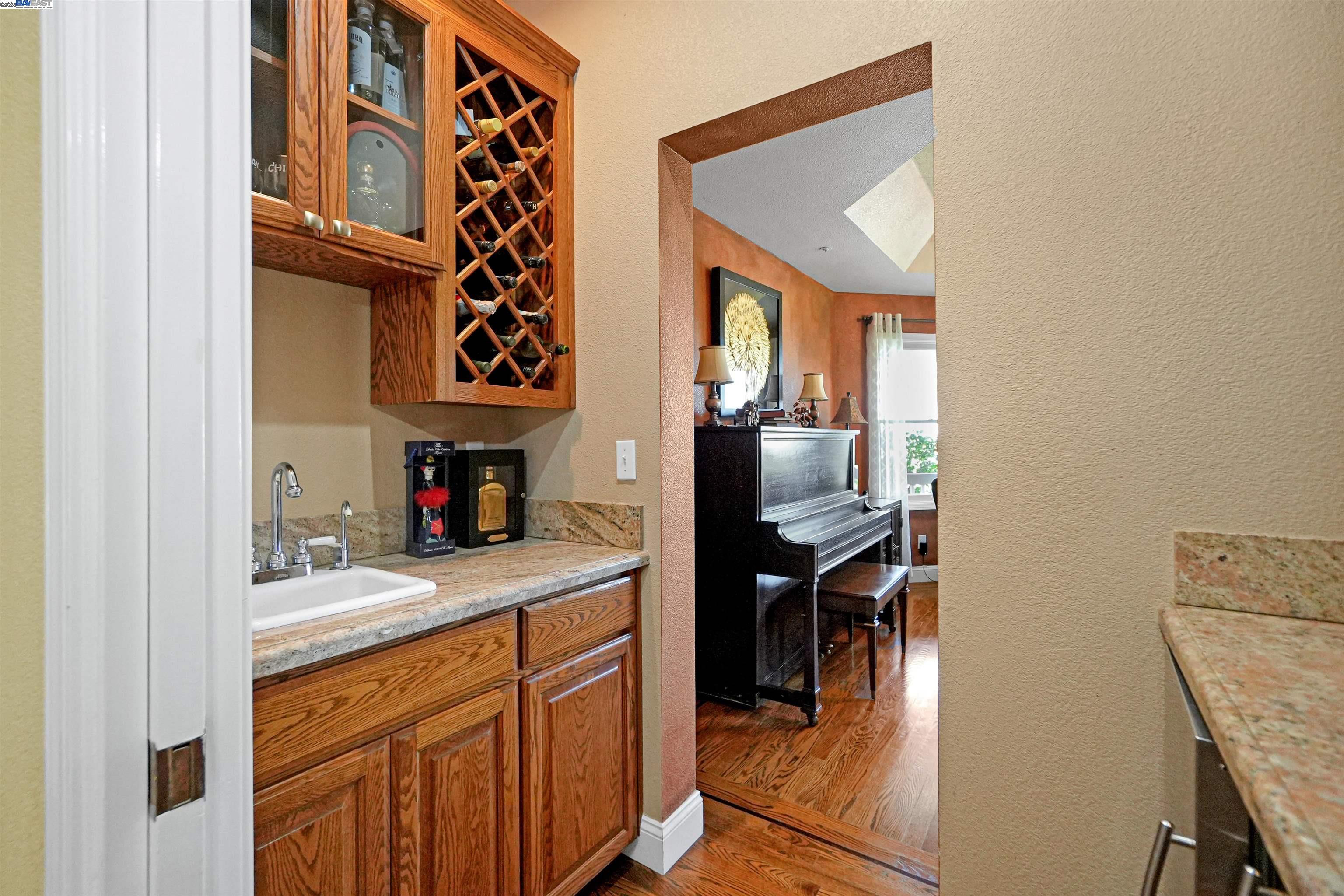 Detail Gallery Image 11 of 40 For 2380 Tule Lane, Knightsen,  CA 94548 - 5 Beds | 5 Baths