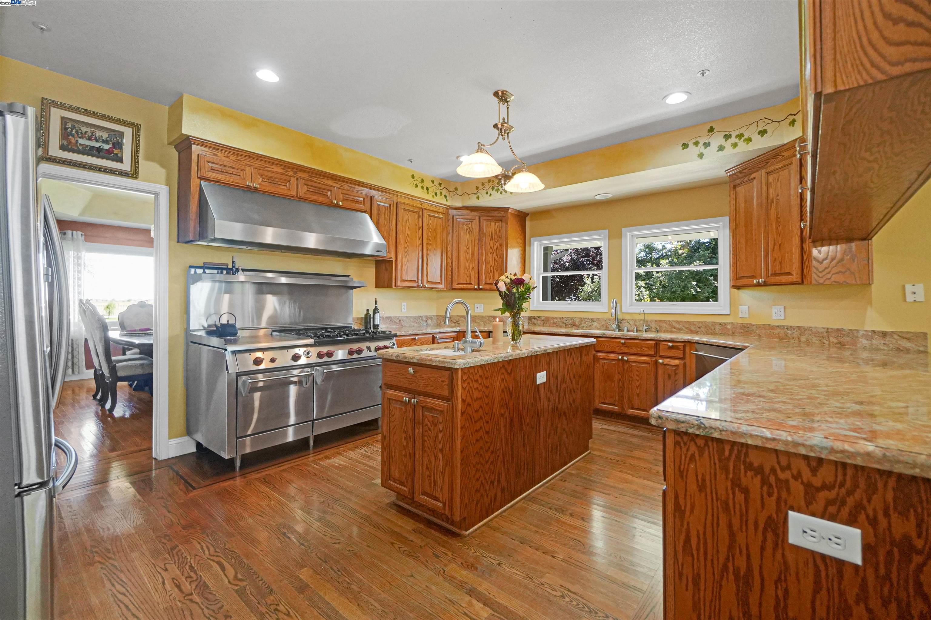 Detail Gallery Image 12 of 40 For 2380 Tule Lane, Knightsen,  CA 94548 - 5 Beds | 5 Baths