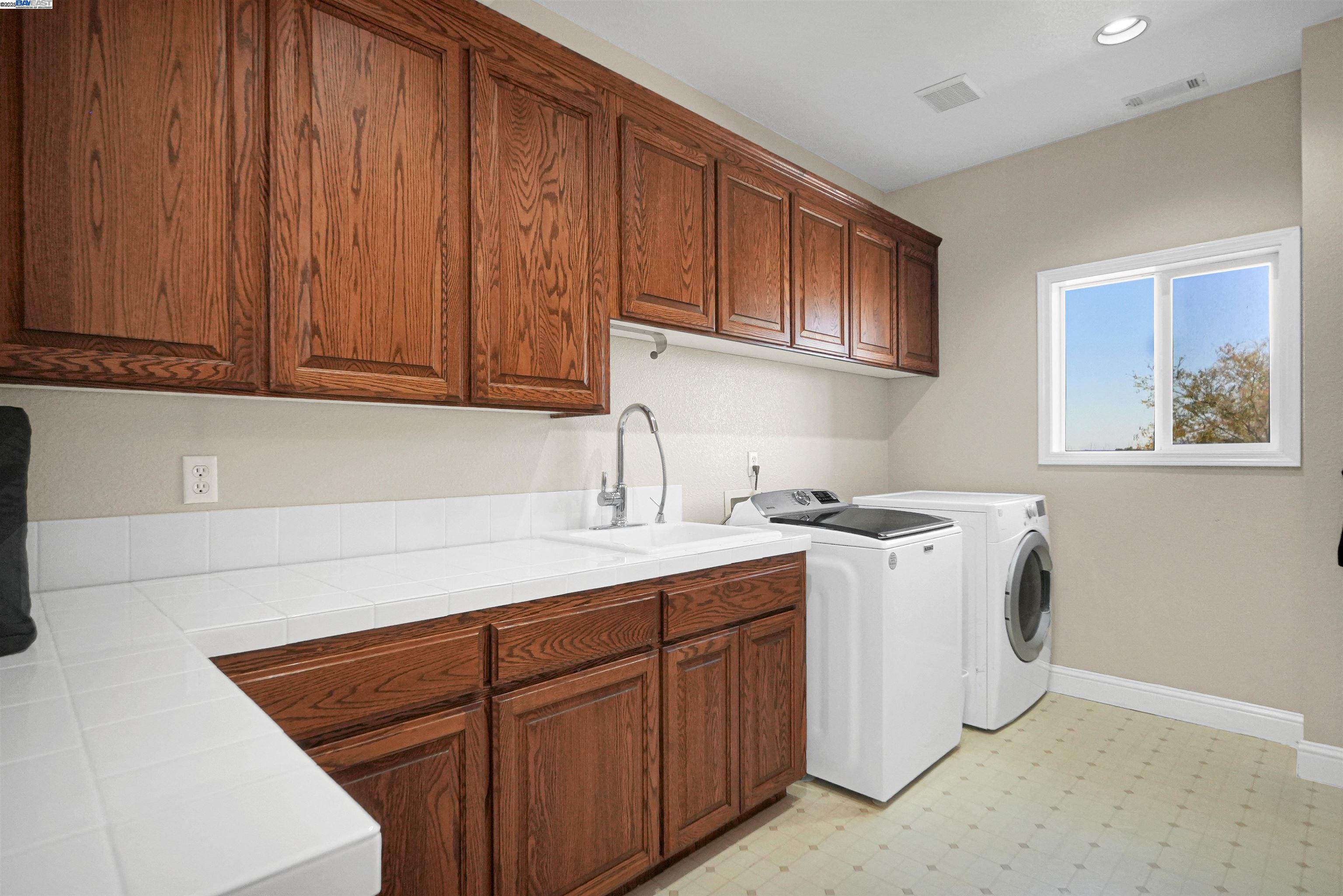 Detail Gallery Image 25 of 40 For 2380 Tule Lane, Knightsen,  CA 94548 - 5 Beds | 5 Baths