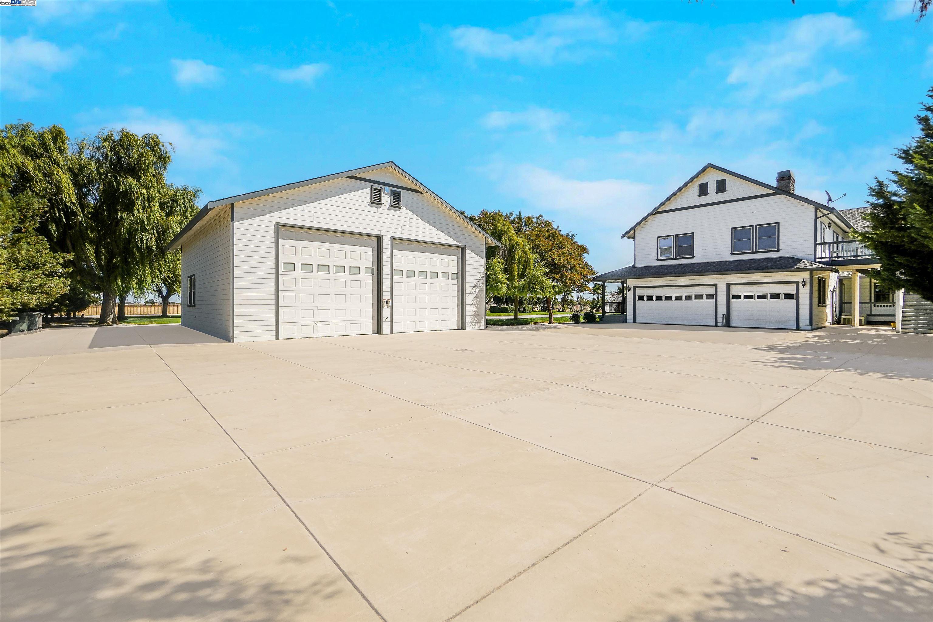 Detail Gallery Image 29 of 40 For 2380 Tule Lane, Knightsen,  CA 94548 - 5 Beds | 5 Baths
