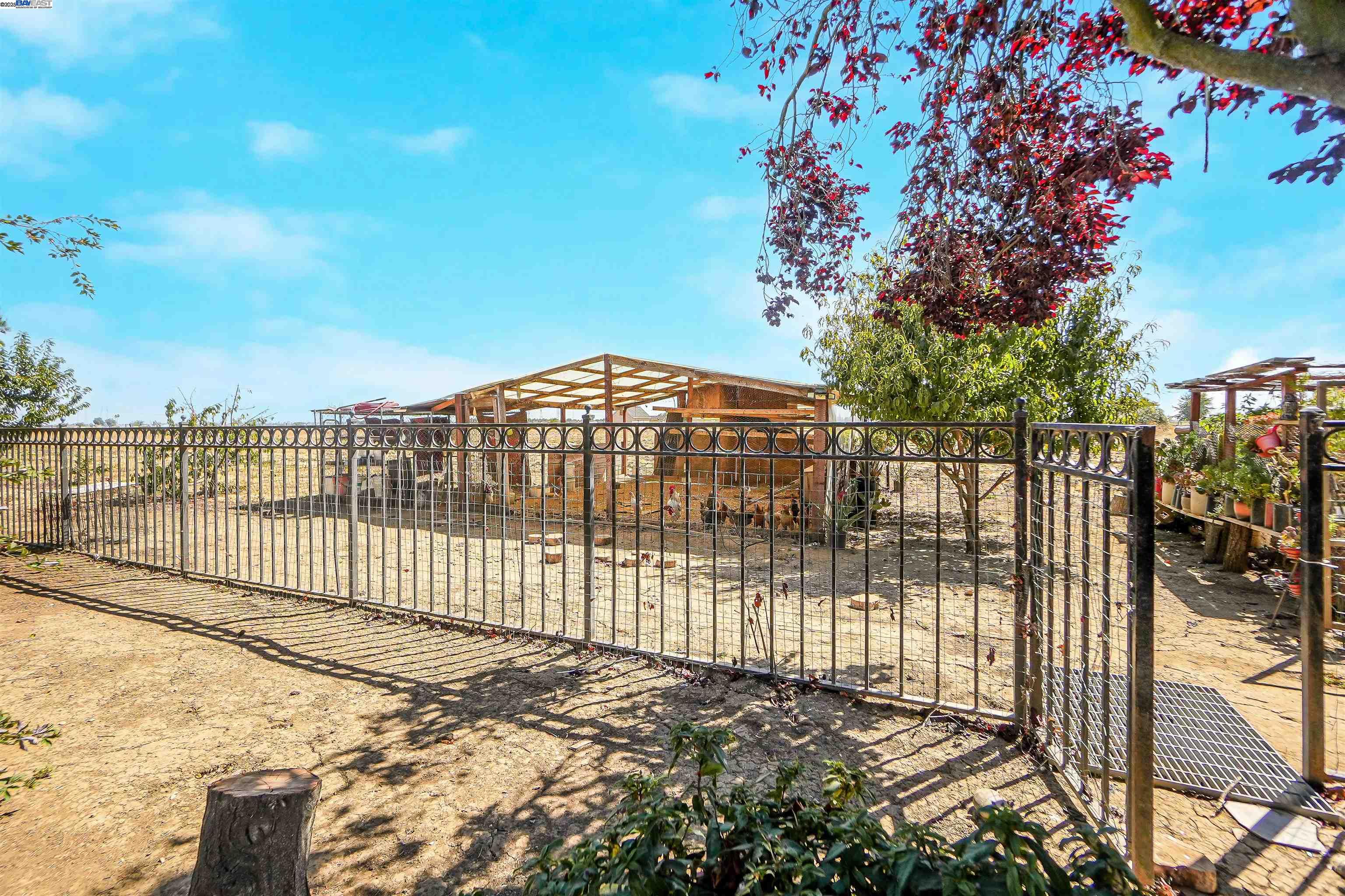 Detail Gallery Image 38 of 40 For 2380 Tule Lane, Knightsen,  CA 94548 - 5 Beds | 5 Baths