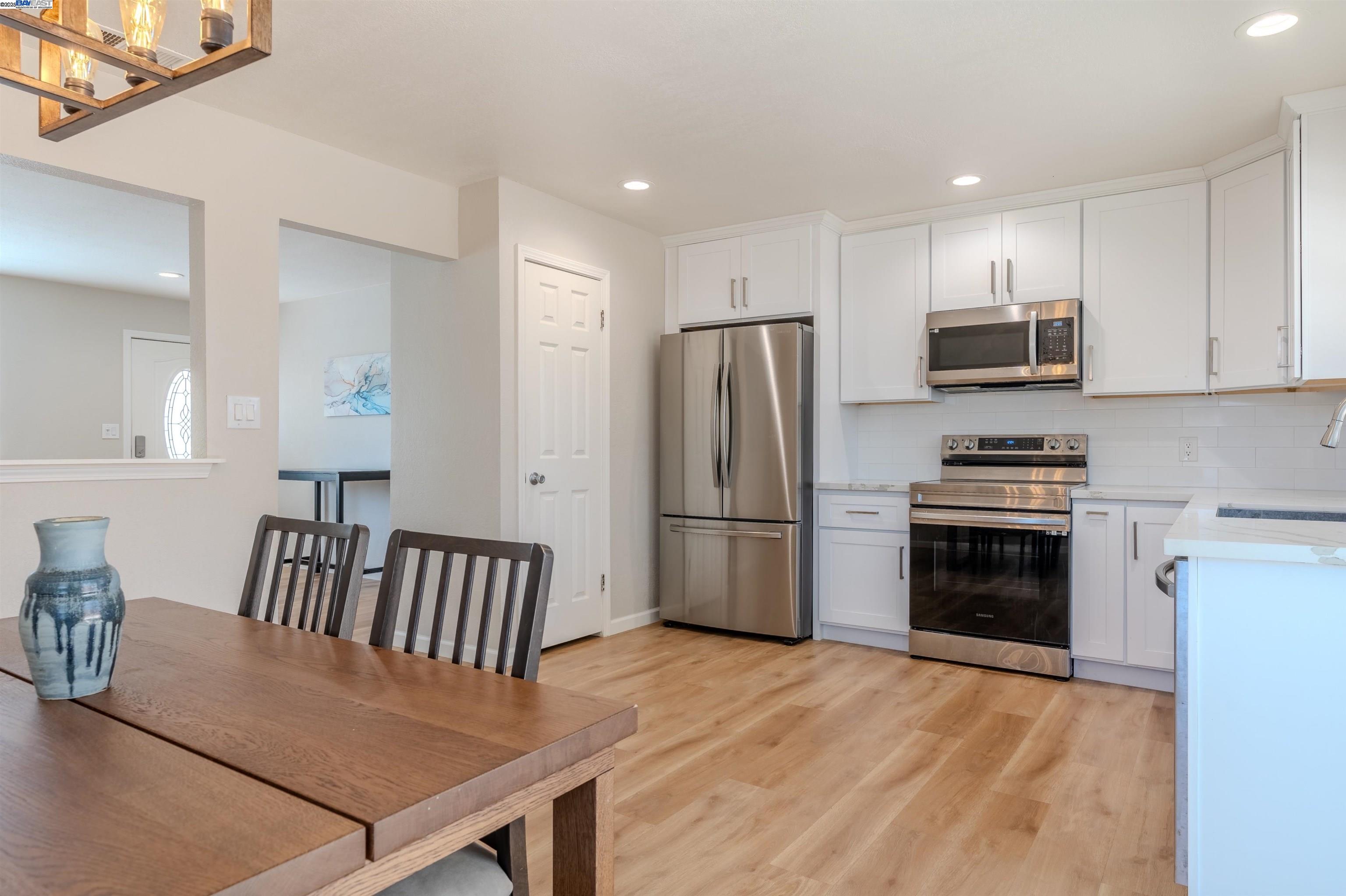 Detail Gallery Image 17 of 39 For 4172 Galloway St, Livermore,  CA 94551 - 3 Beds | 2 Baths