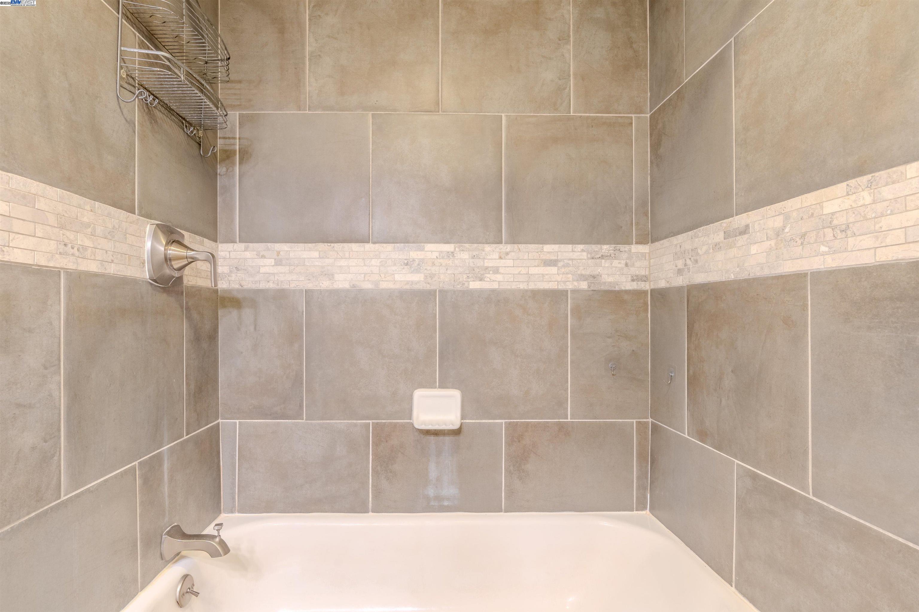 Detail Gallery Image 21 of 39 For 4172 Galloway St, Livermore,  CA 94551 - 3 Beds | 2 Baths