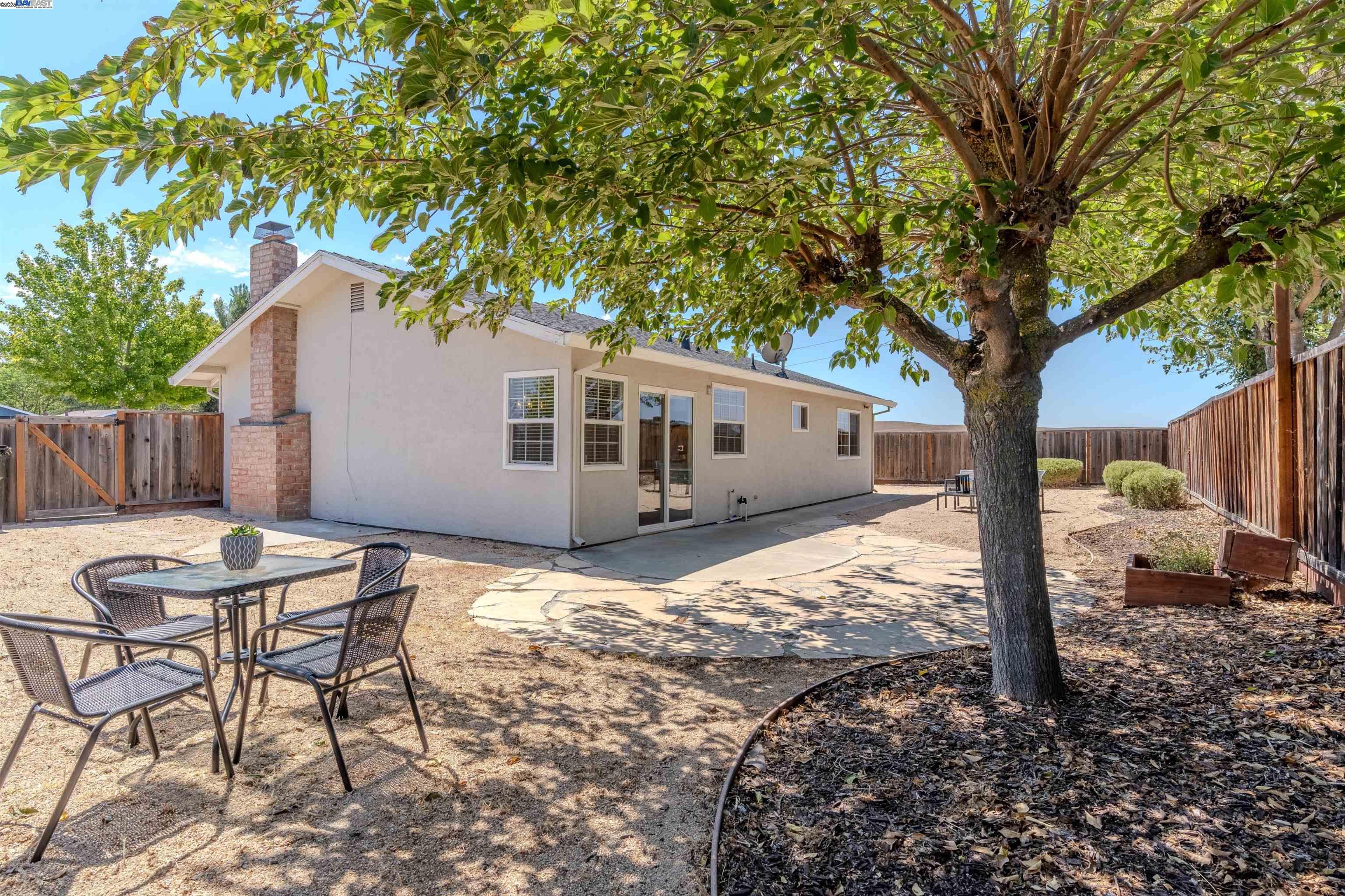 Detail Gallery Image 30 of 39 For 4172 Galloway St, Livermore,  CA 94551 - 3 Beds | 2 Baths