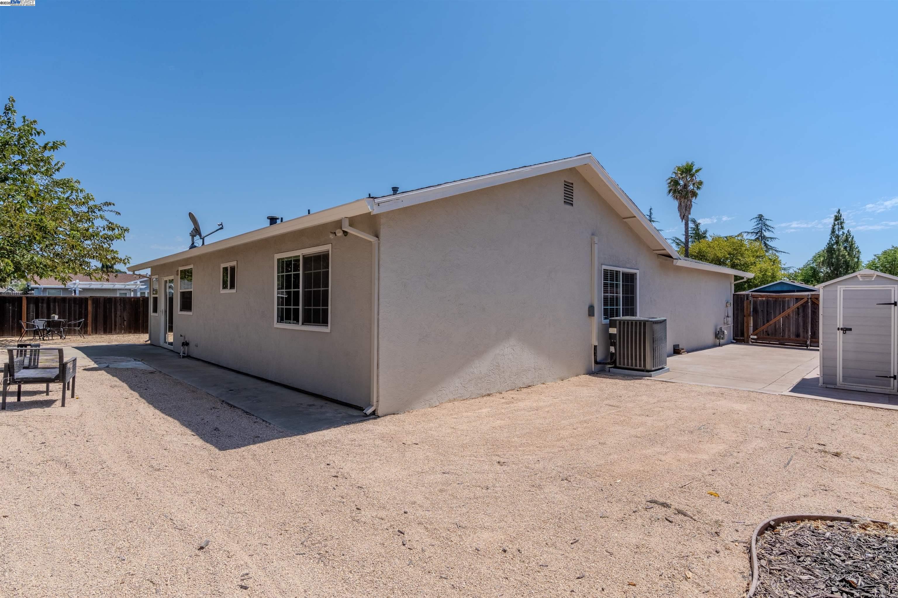Detail Gallery Image 32 of 39 For 4172 Galloway St, Livermore,  CA 94551 - 3 Beds | 2 Baths