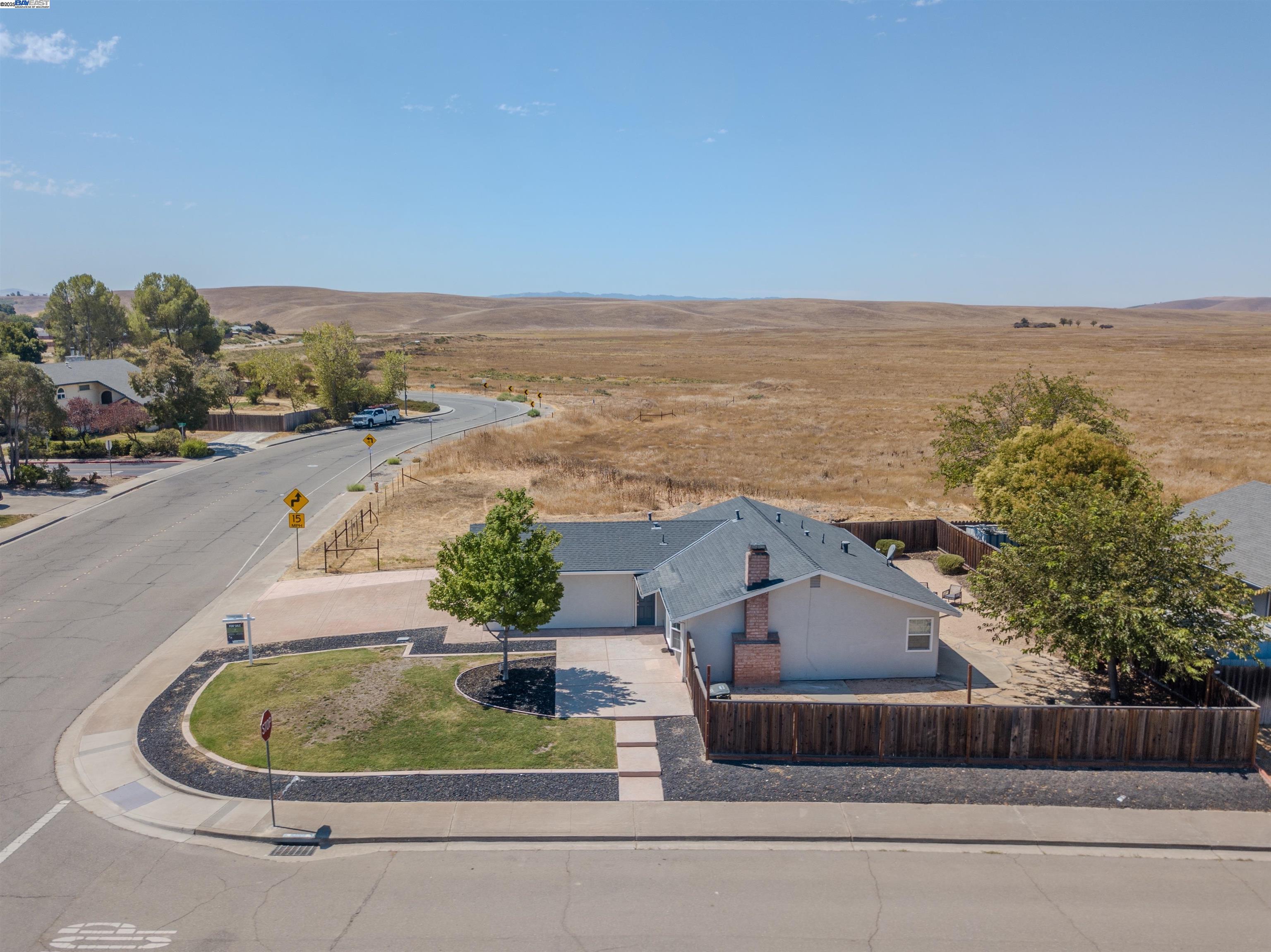 Detail Gallery Image 35 of 39 For 4172 Galloway St, Livermore,  CA 94551 - 3 Beds | 2 Baths