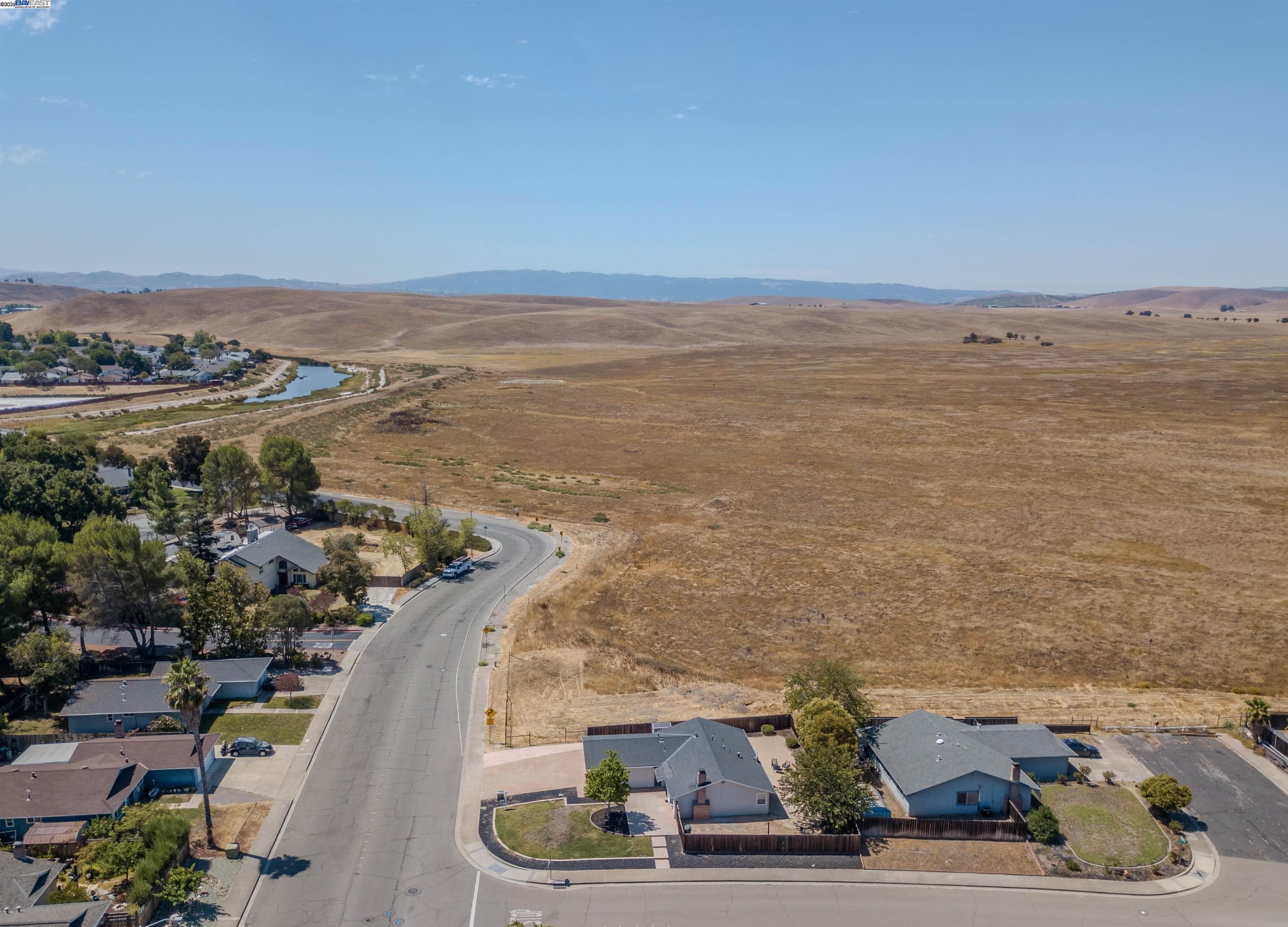 Detail Gallery Image 36 of 39 For 4172 Galloway St, Livermore,  CA 94551 - 3 Beds | 2 Baths