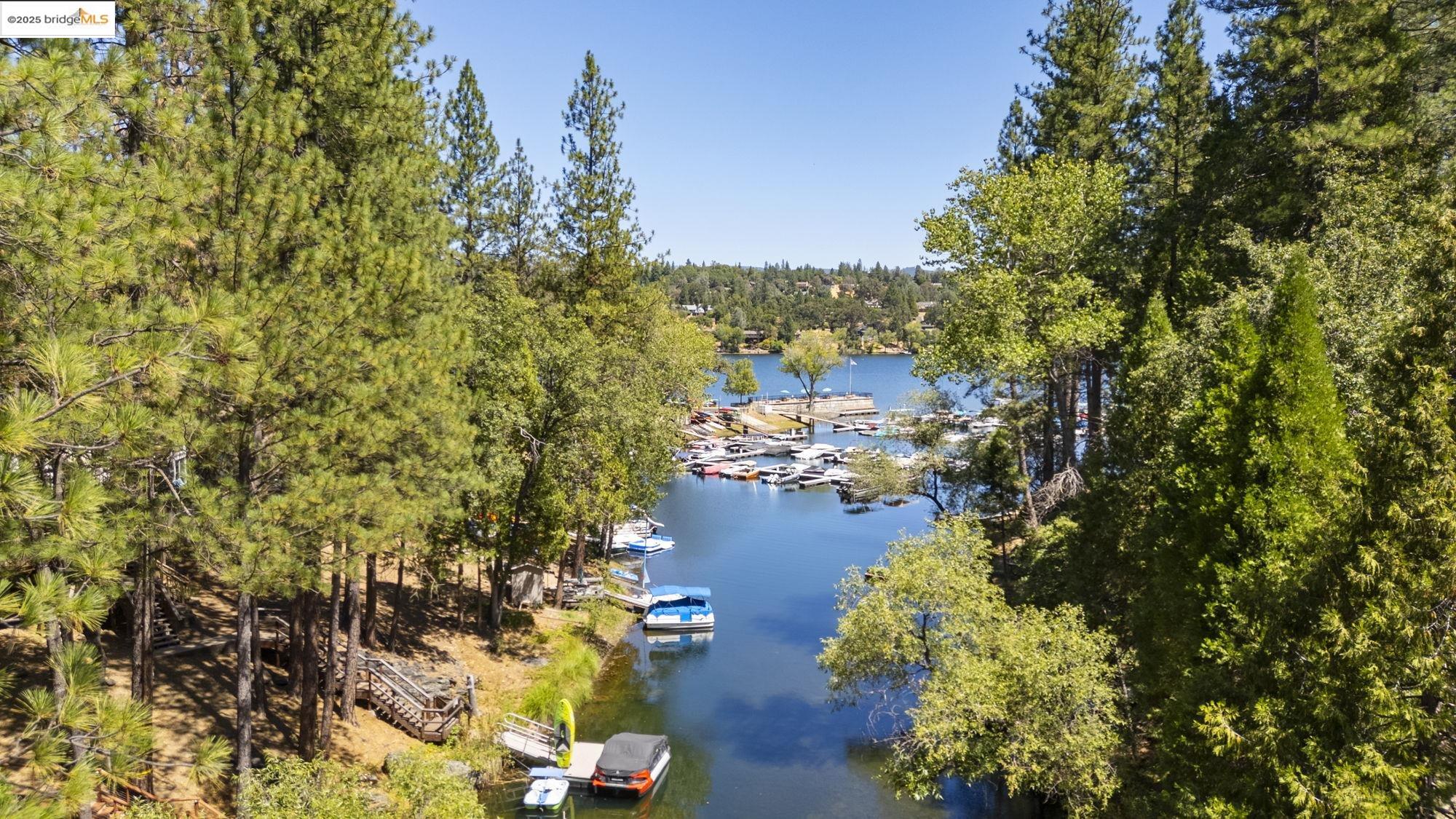 Detail Gallery Image 1 of 60 For 19824 Pine Mountain Dr, Groveland,  CA 95321 - 3 Beds | 2 Baths