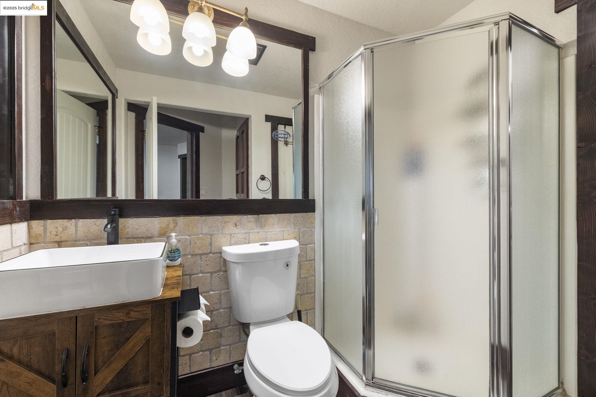 Detail Gallery Image 27 of 60 For 19824 Pine Mountain Dr, Groveland,  CA 95321 - 3 Beds | 2 Baths
