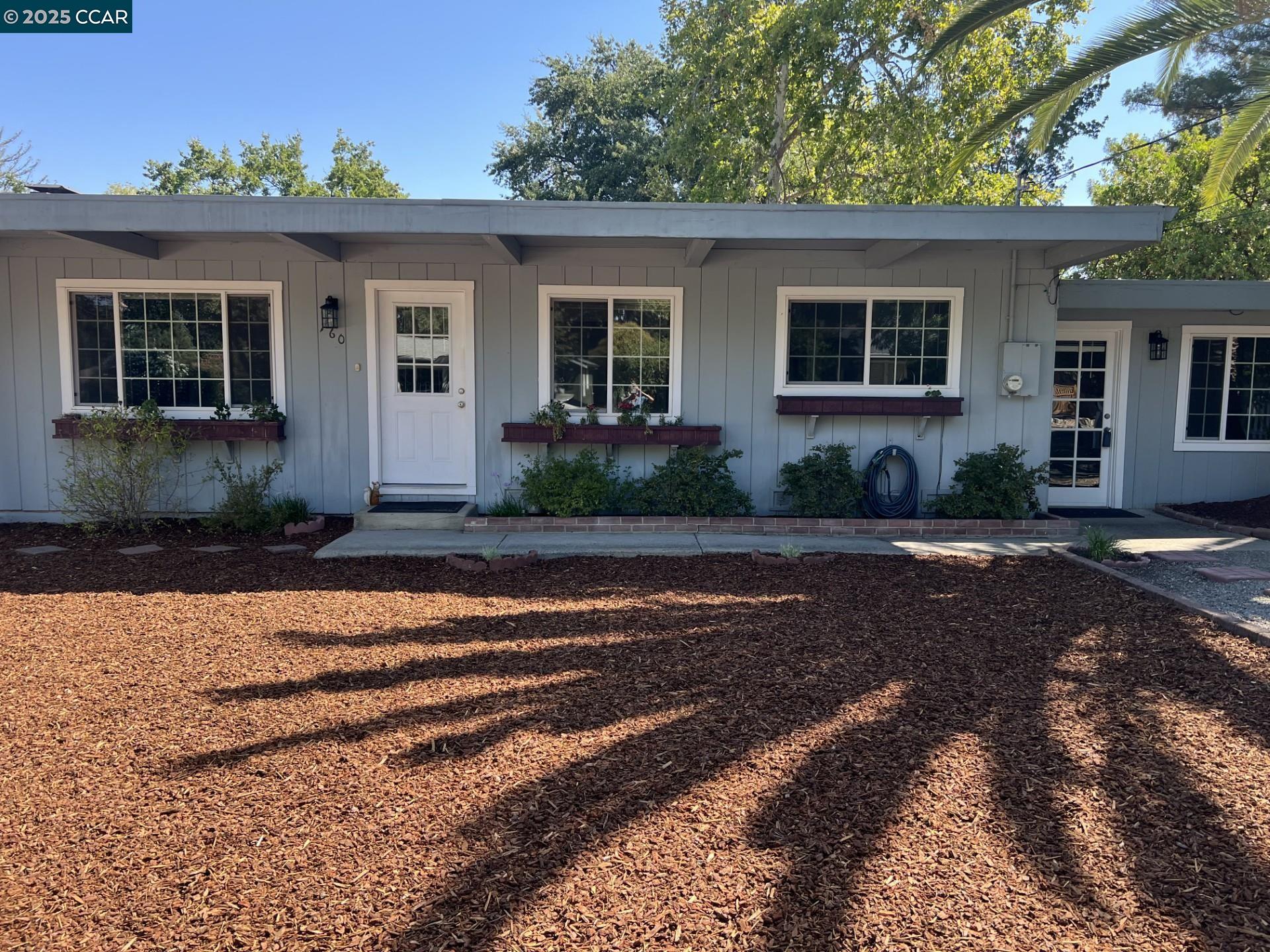 Detail Gallery Image 1 of 14 For 760 Rosewood Dr, Walnut Creek,  CA 94596 - 3 Beds | 1 Baths