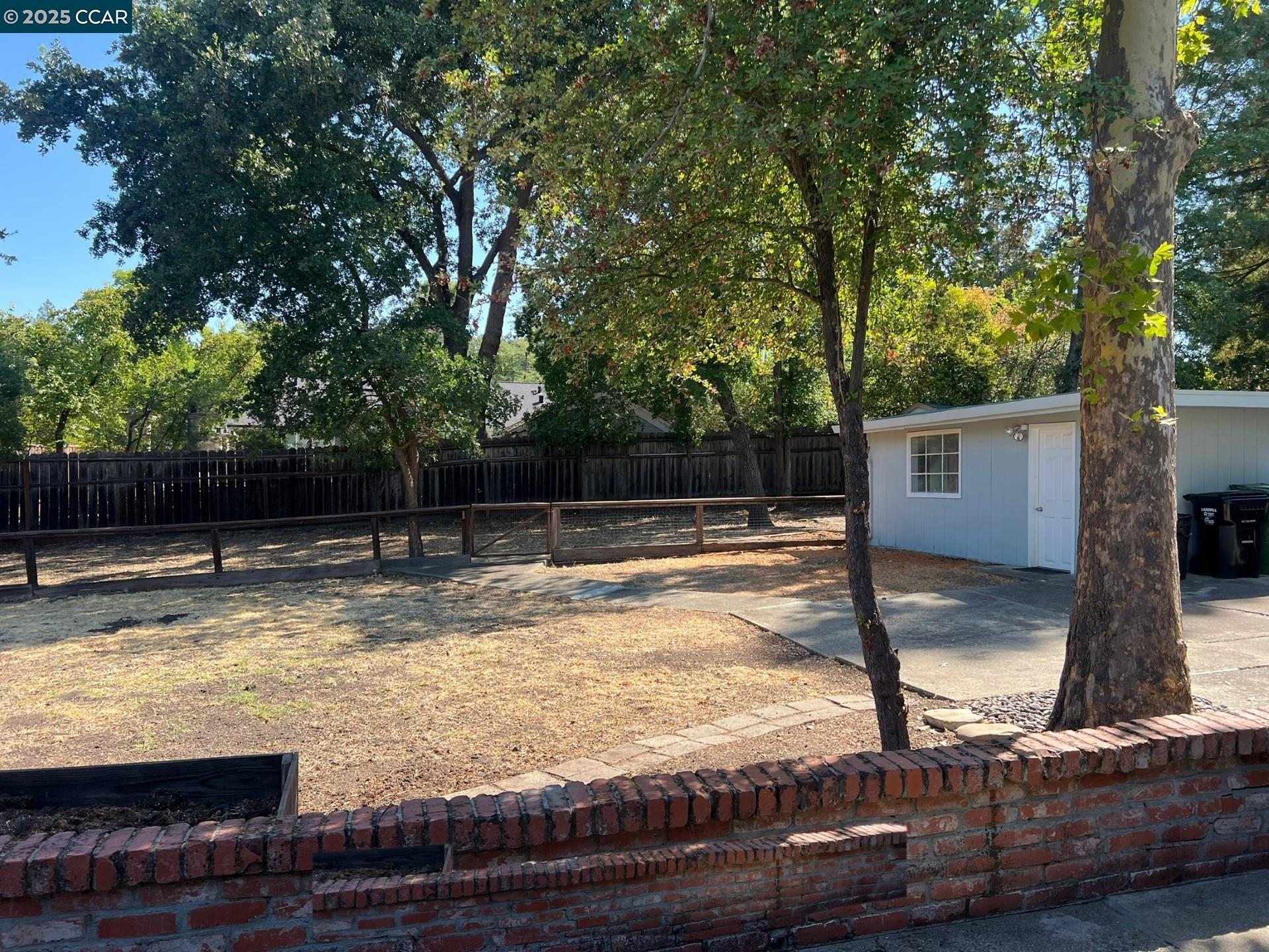 Detail Gallery Image 11 of 14 For 760 Rosewood Dr, Walnut Creek,  CA 94596 - 3 Beds | 1 Baths