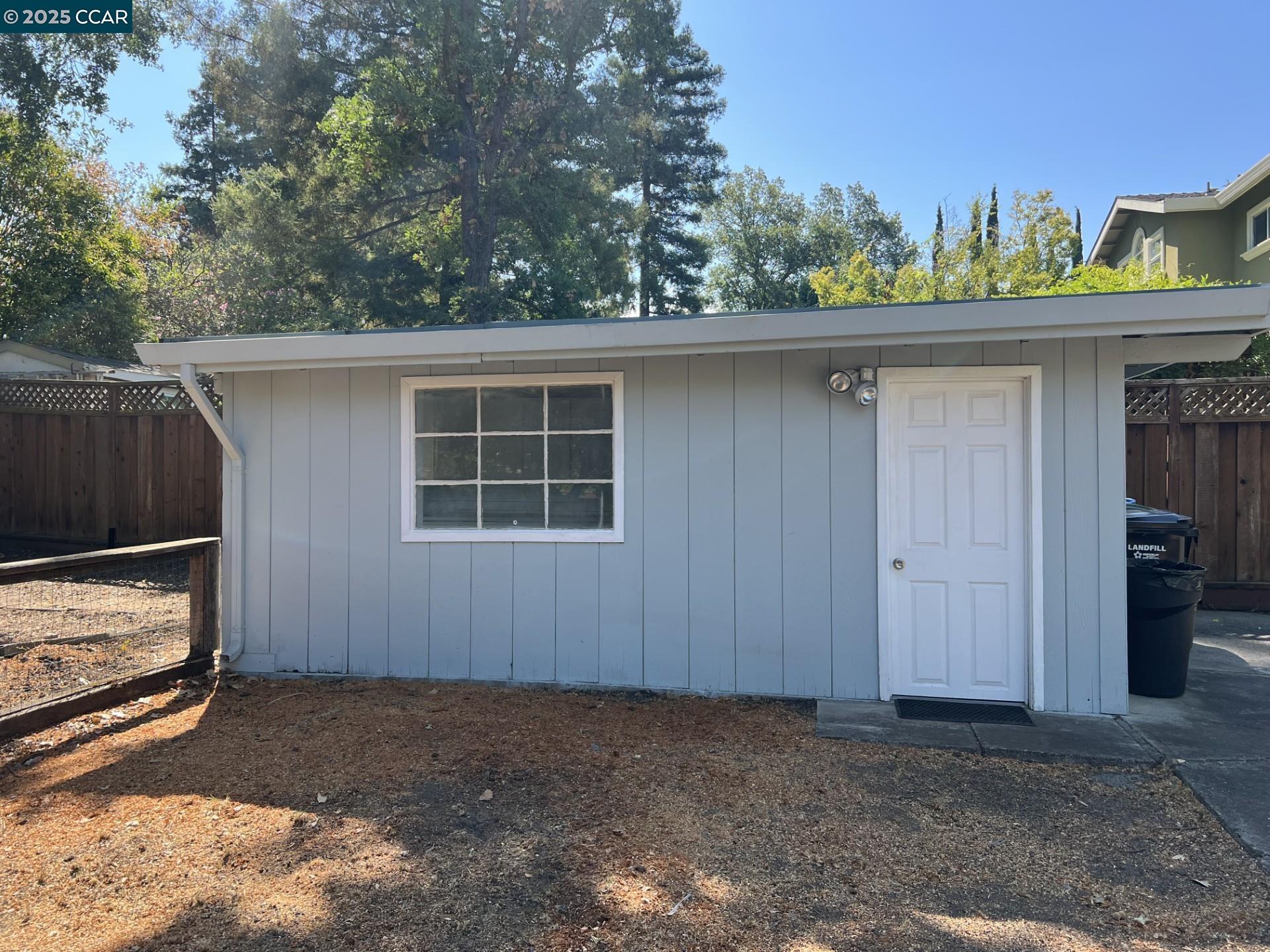 Detail Gallery Image 14 of 14 For 760 Rosewood Dr, Walnut Creek,  CA 94596 - 3 Beds | 1 Baths