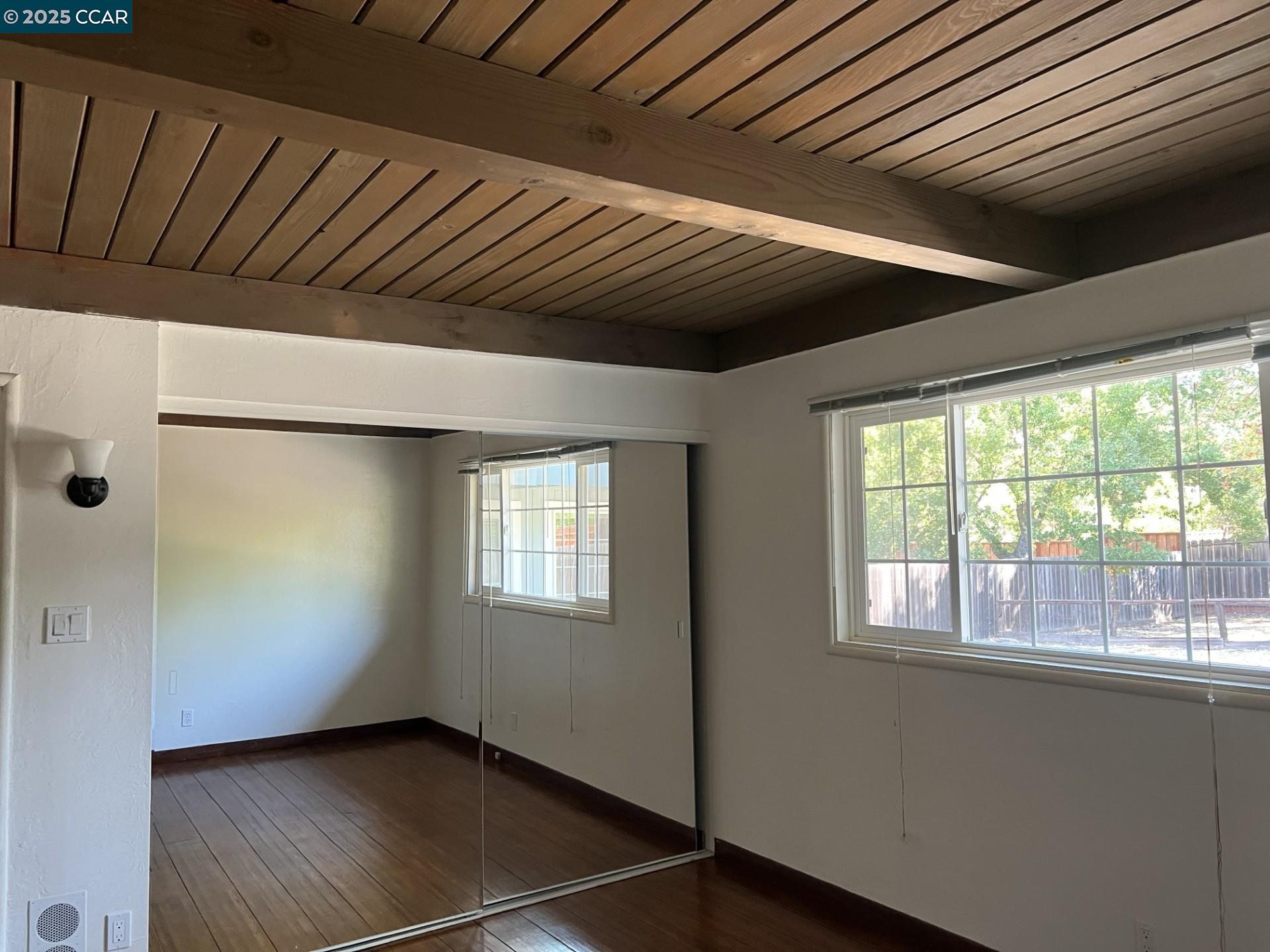 Detail Gallery Image 9 of 14 For 760 Rosewood Dr, Walnut Creek,  CA 94596 - 3 Beds | 1 Baths