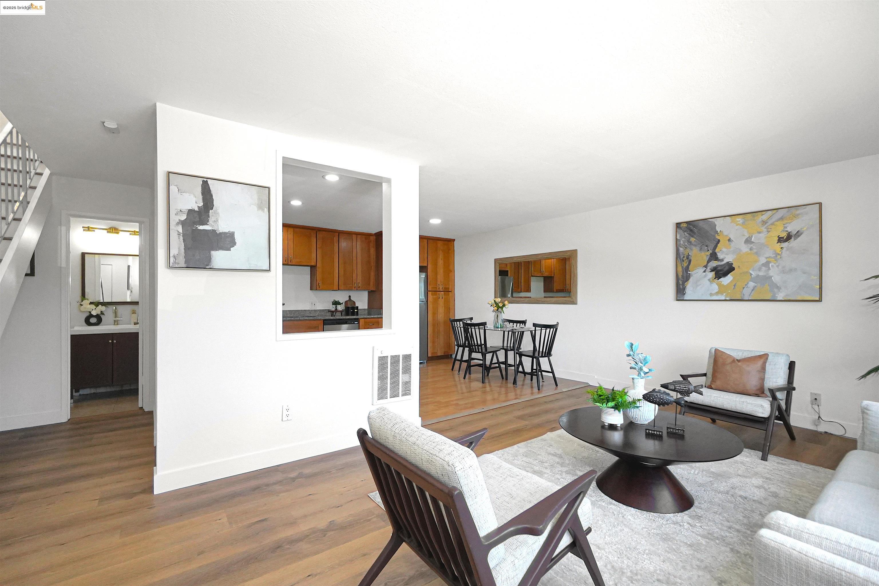 Detail Gallery Image 3 of 40 For 410 Auburn Way #42,  San Jose,  CA 95129 - 2 Beds | 1/1 Baths