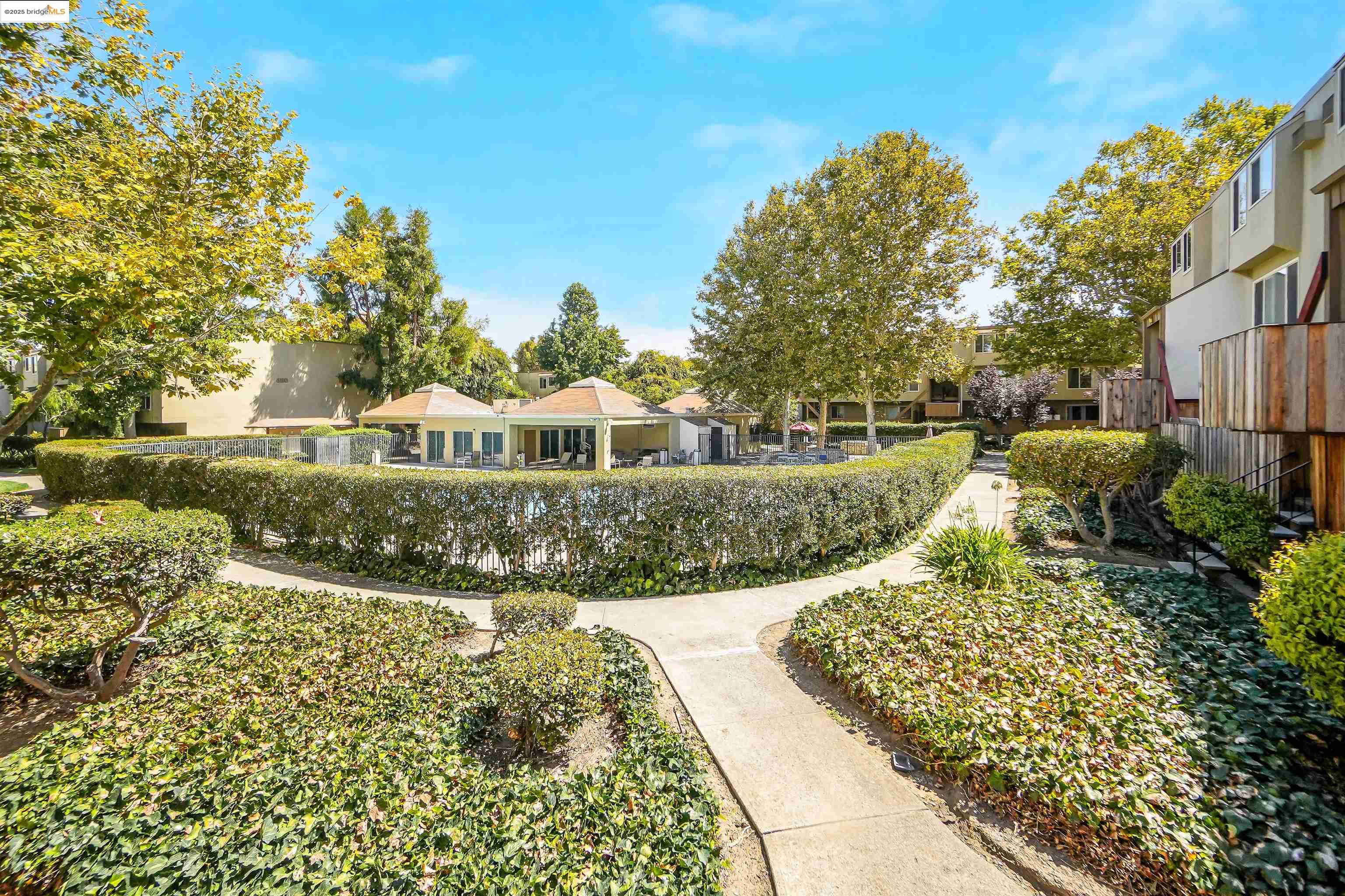 Detail Gallery Image 37 of 40 For 410 Auburn Way #42,  San Jose,  CA 95129 - 2 Beds | 1/1 Baths