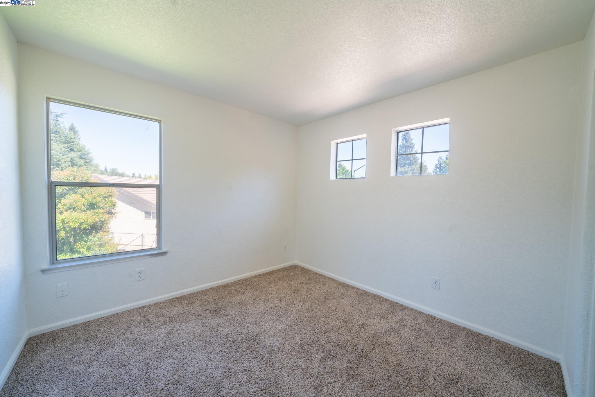 Detail Gallery Image 13 of 31 For 7009 Sawgrass Ct, Riverbank,  CA 95367 - 4 Beds | 2/1 Baths