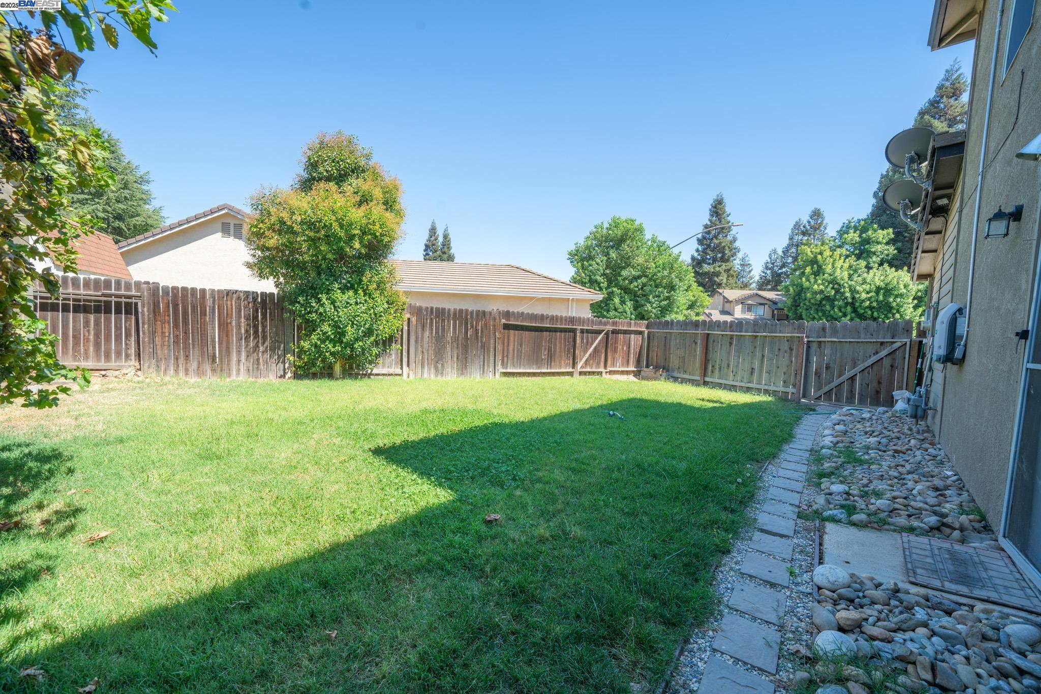Detail Gallery Image 24 of 31 For 7009 Sawgrass Ct, Riverbank,  CA 95367 - 4 Beds | 2/1 Baths