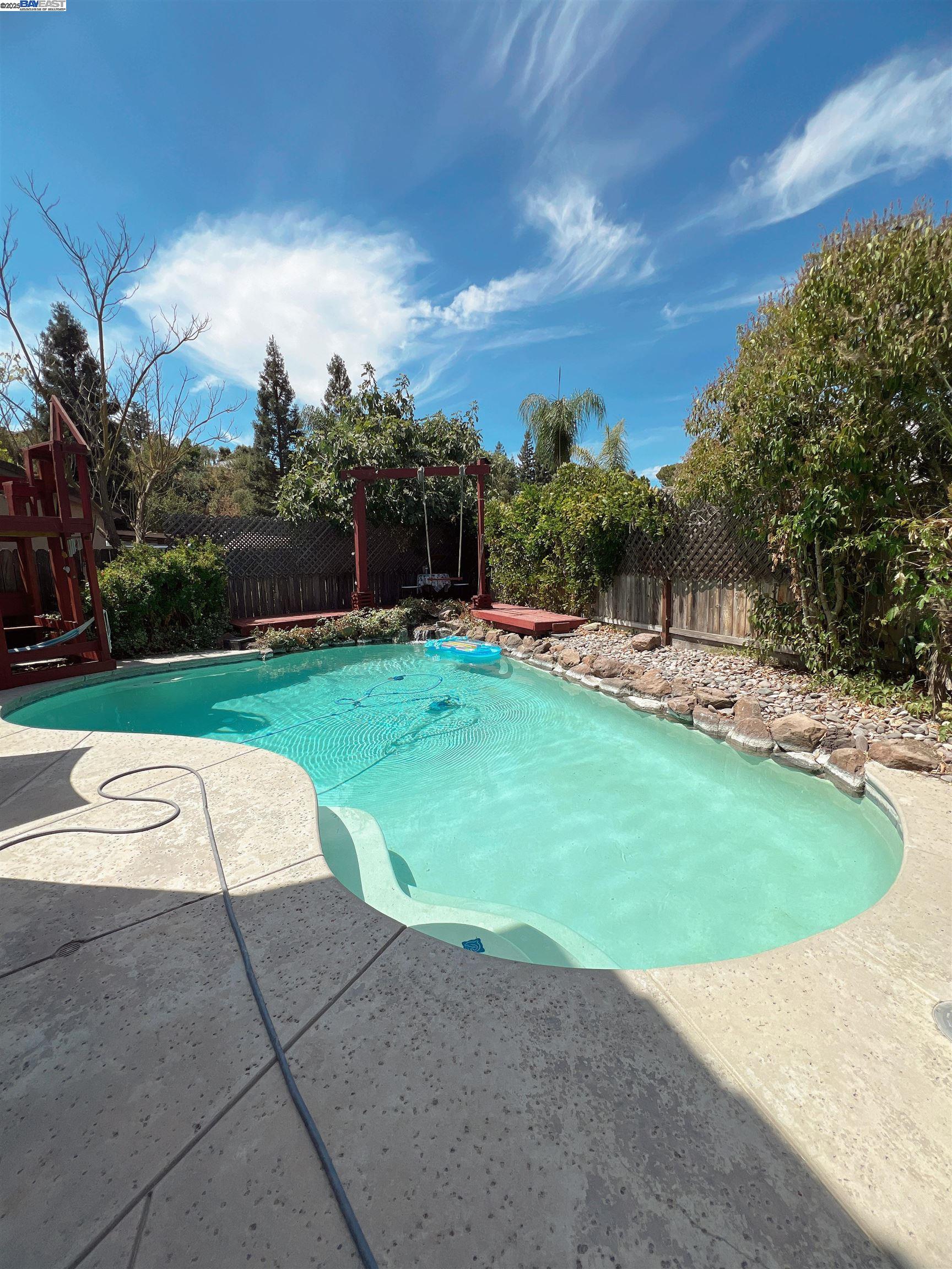 Detail Gallery Image 26 of 31 For 7009 Sawgrass Ct, Riverbank,  CA 95367 - 4 Beds | 2/1 Baths