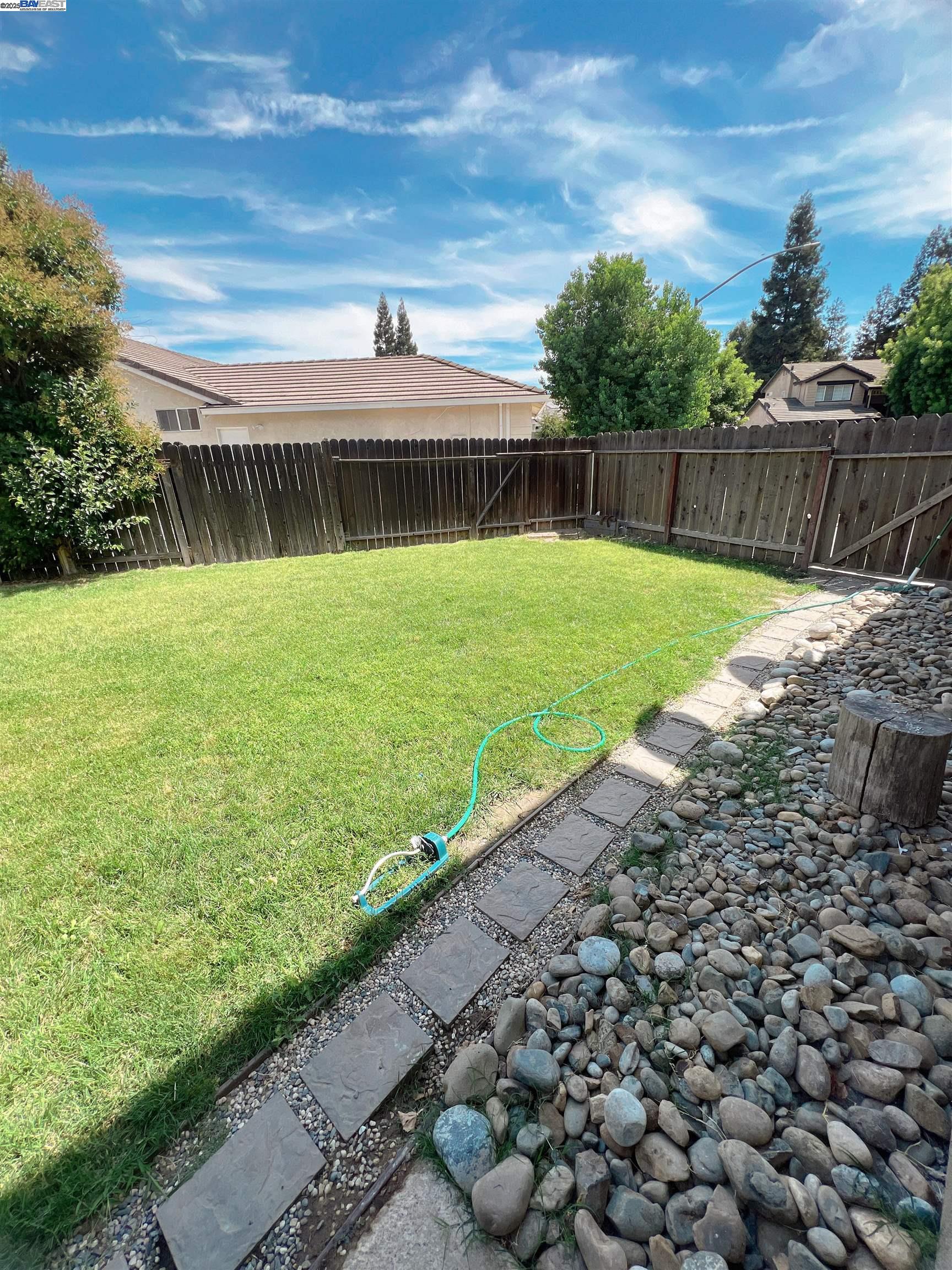 Detail Gallery Image 27 of 31 For 7009 Sawgrass Ct, Riverbank,  CA 95367 - 4 Beds | 2/1 Baths
