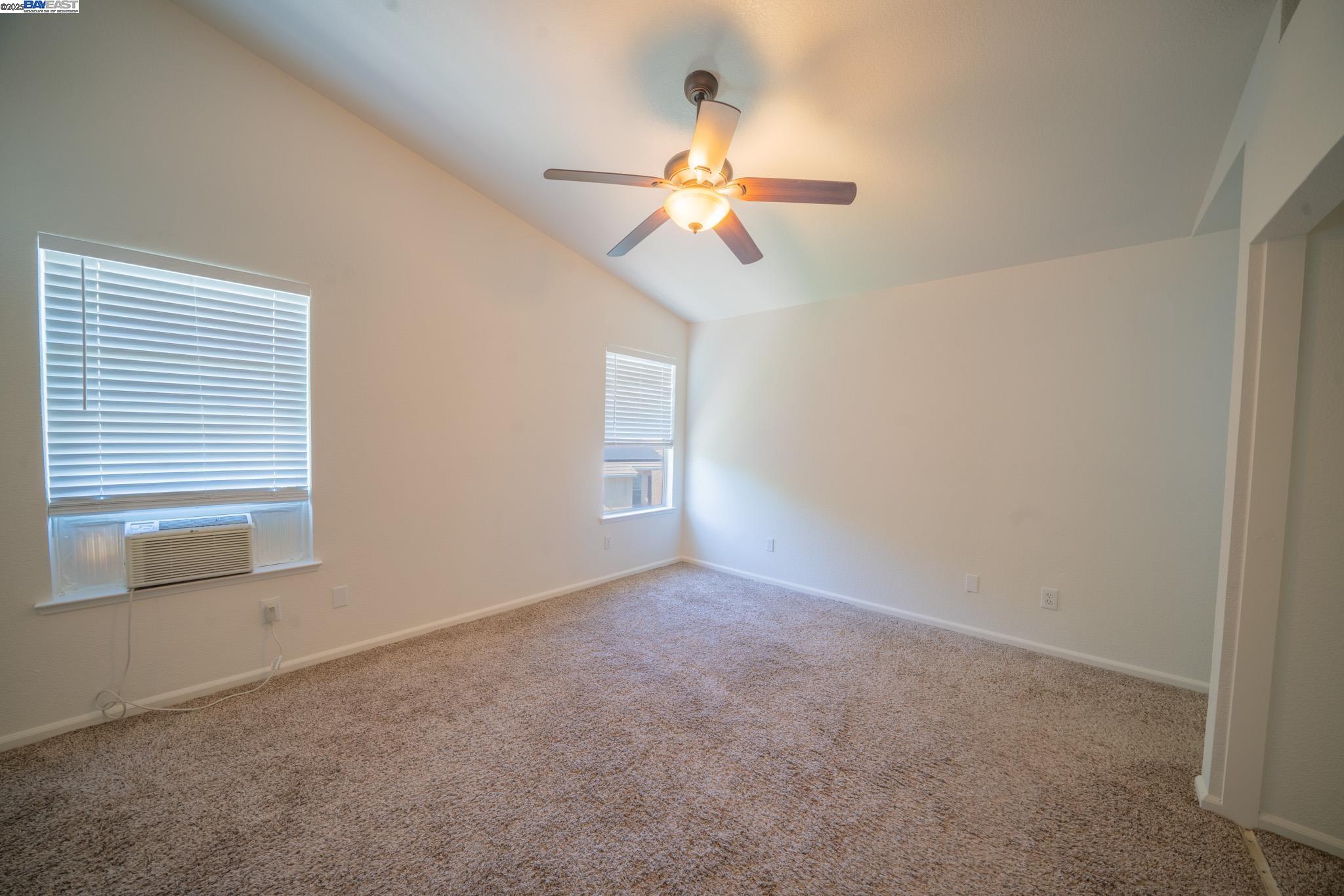 Detail Gallery Image 10 of 31 For 7009 Sawgrass Ct, Riverbank,  CA 95367 - 4 Beds | 2/1 Baths