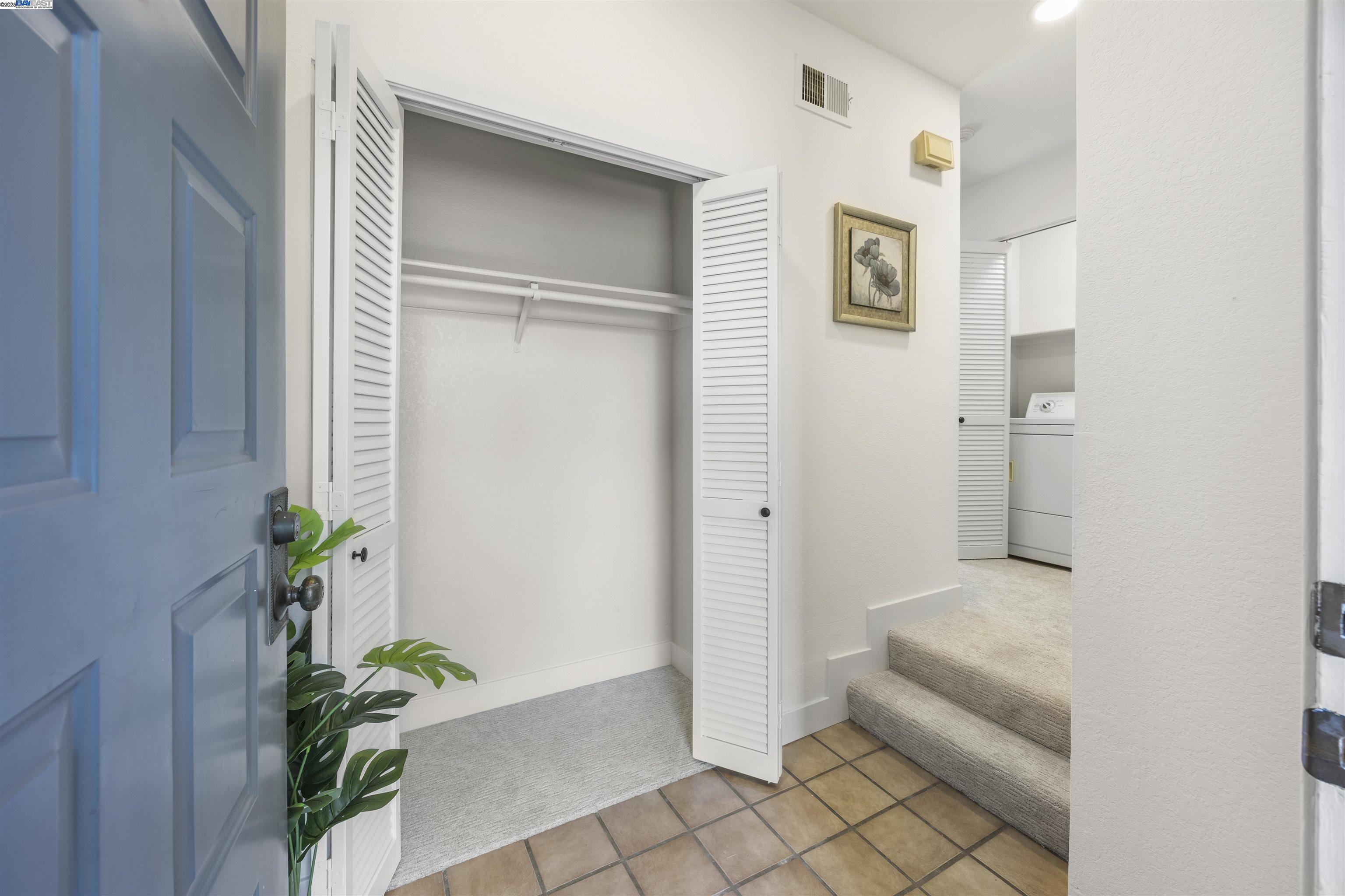 Detail Gallery Image 20 of 35 For 6047 Joaquin Murieta Ave #G,  Newark,  CA 94560 - 1 Beds | 1 Baths