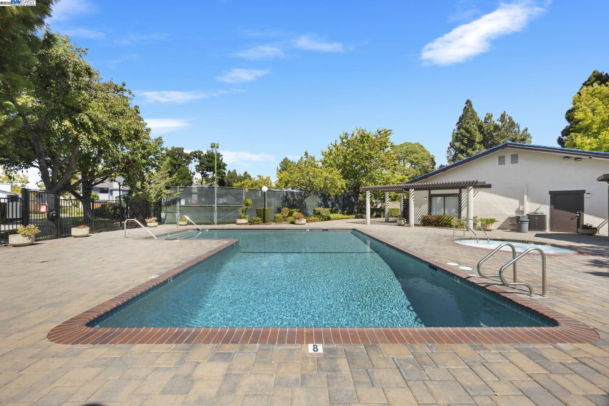 Detail Gallery Image 30 of 35 For 6047 Joaquin Murieta Ave #G,  Newark,  CA 94560 - 1 Beds | 1 Baths