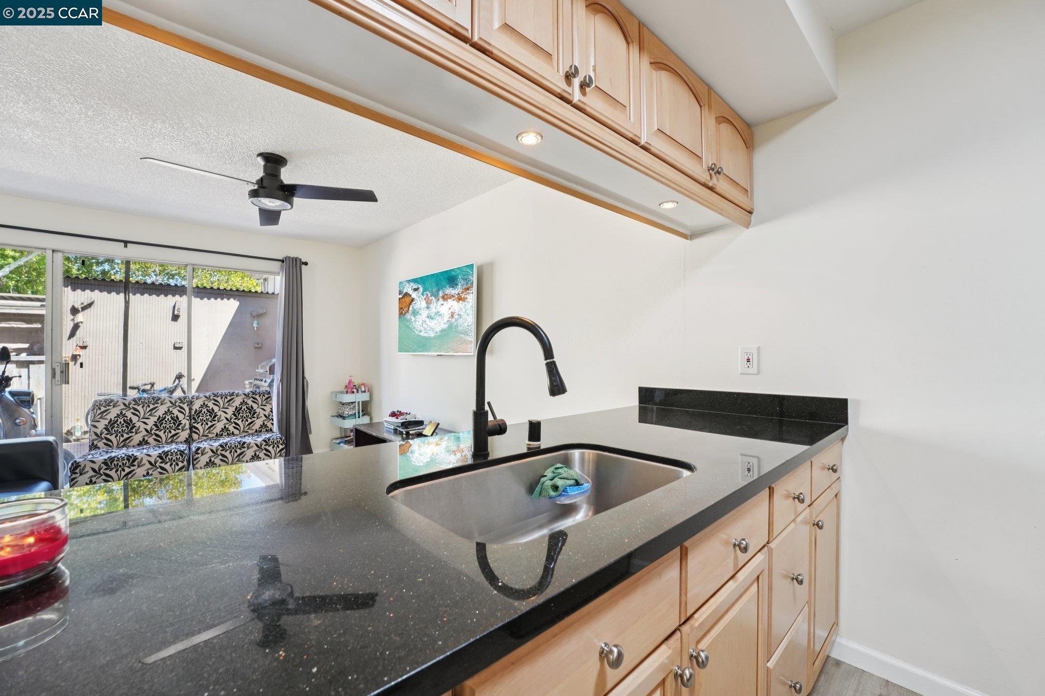 Detail Gallery Image 15 of 40 For 1810 San Jose Dr, Antioch,  CA 94509 - 3 Beds | 1/1 Baths