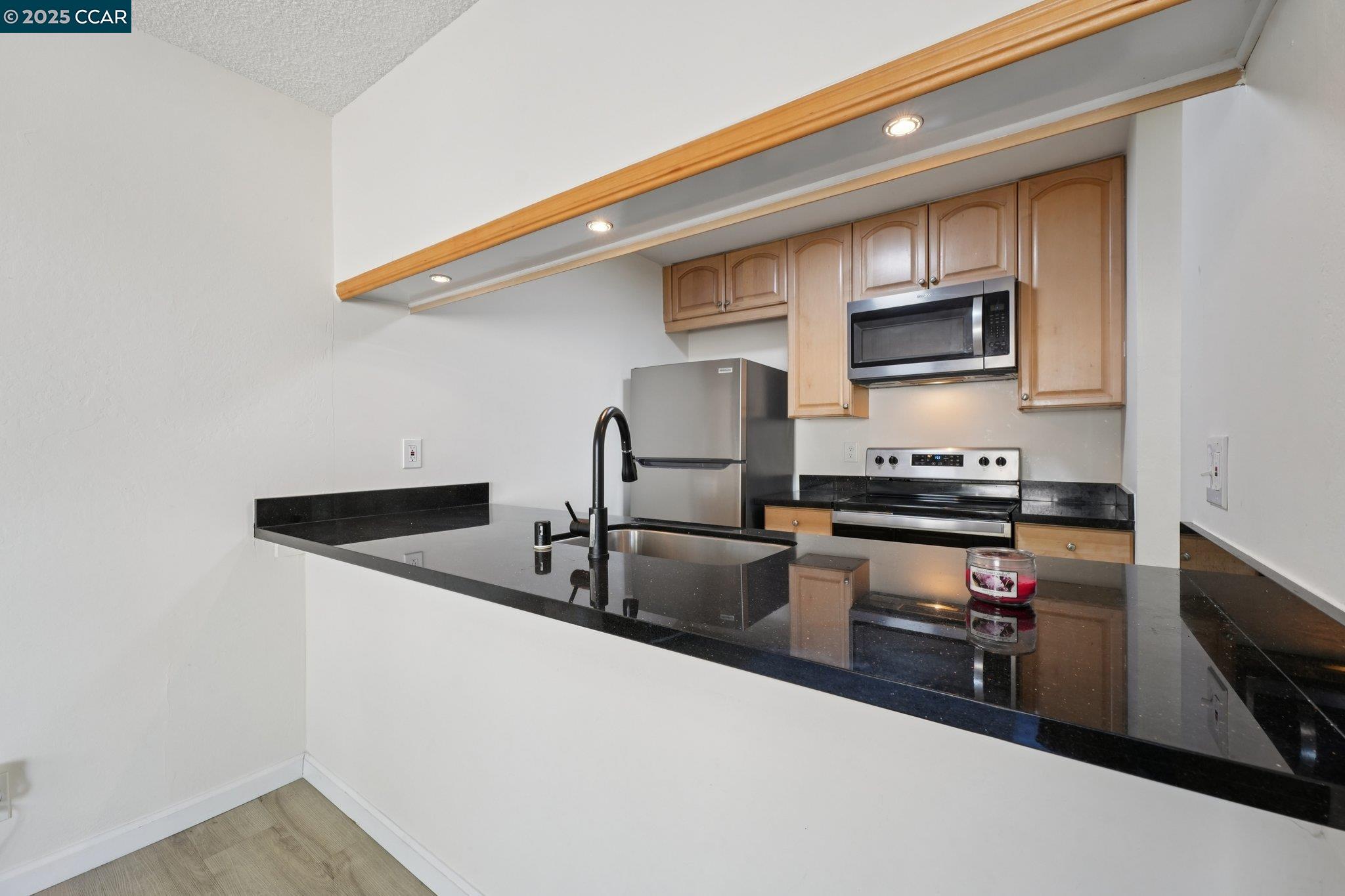 Detail Gallery Image 20 of 40 For 1810 San Jose Dr, Antioch,  CA 94509 - 3 Beds | 1/1 Baths