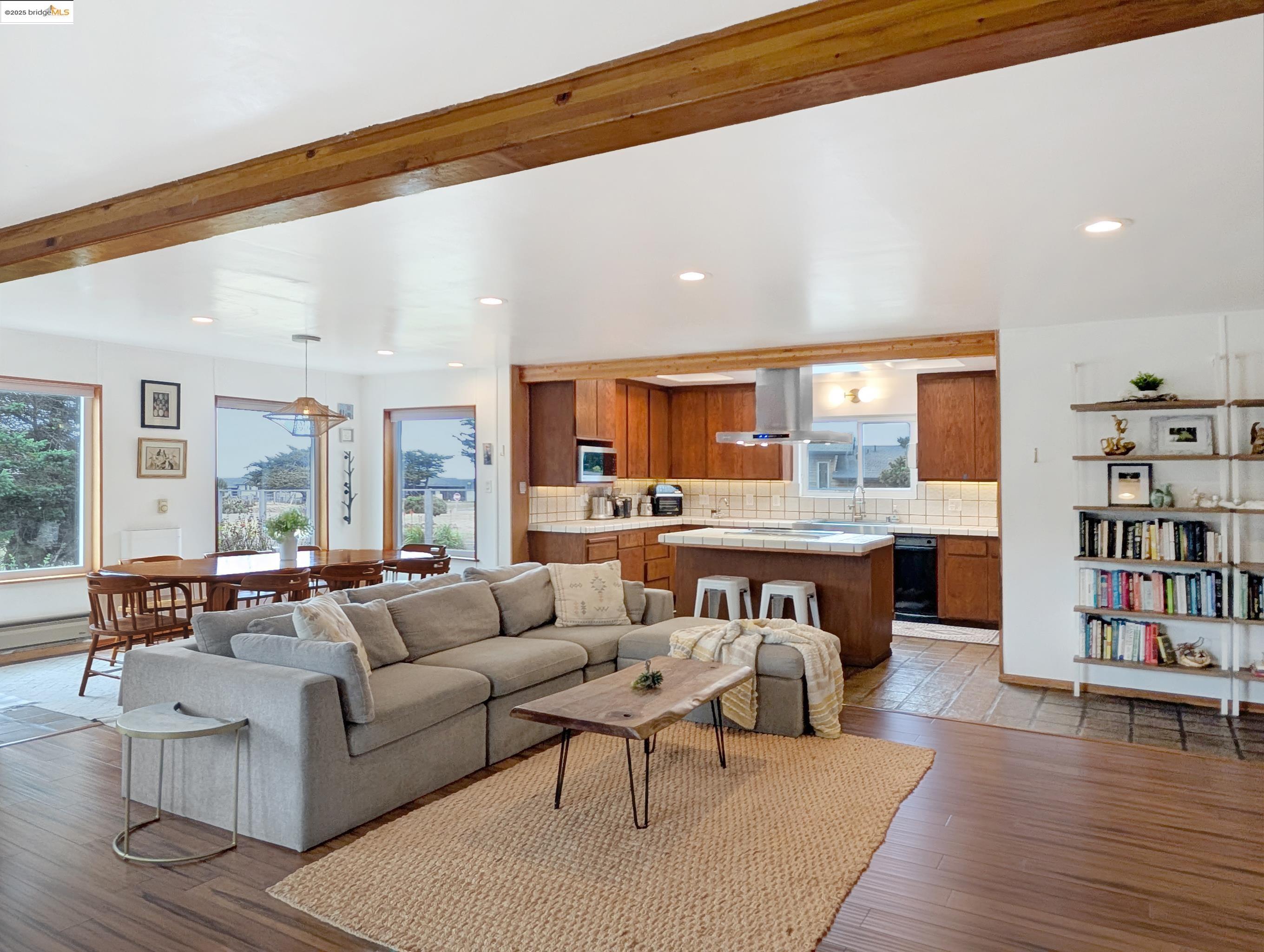 Detail Gallery Image 1 of 36 For 14771 Cypress Point Rd, Manchester,  CA 95459 - 3 Beds | 2 Baths