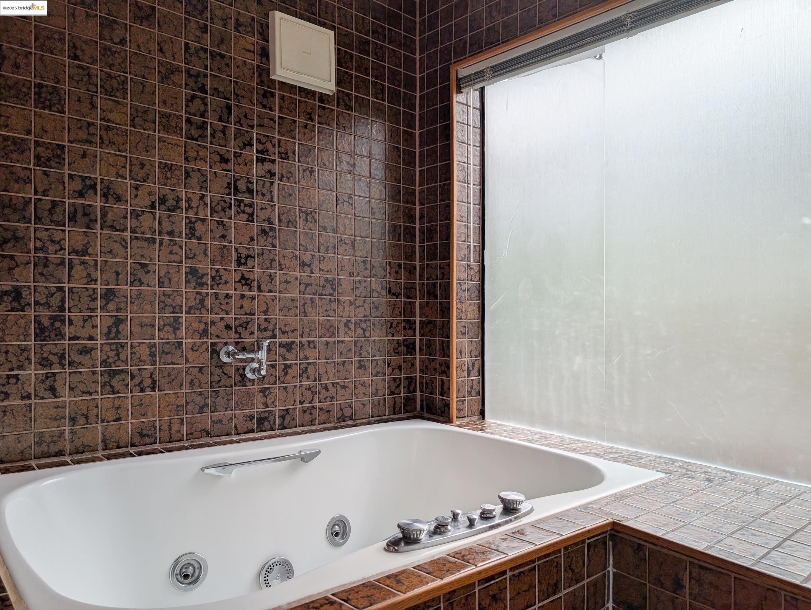 Detail Gallery Image 15 of 36 For 14771 Cypress Point Rd, Manchester,  CA 95459 - 3 Beds | 2 Baths