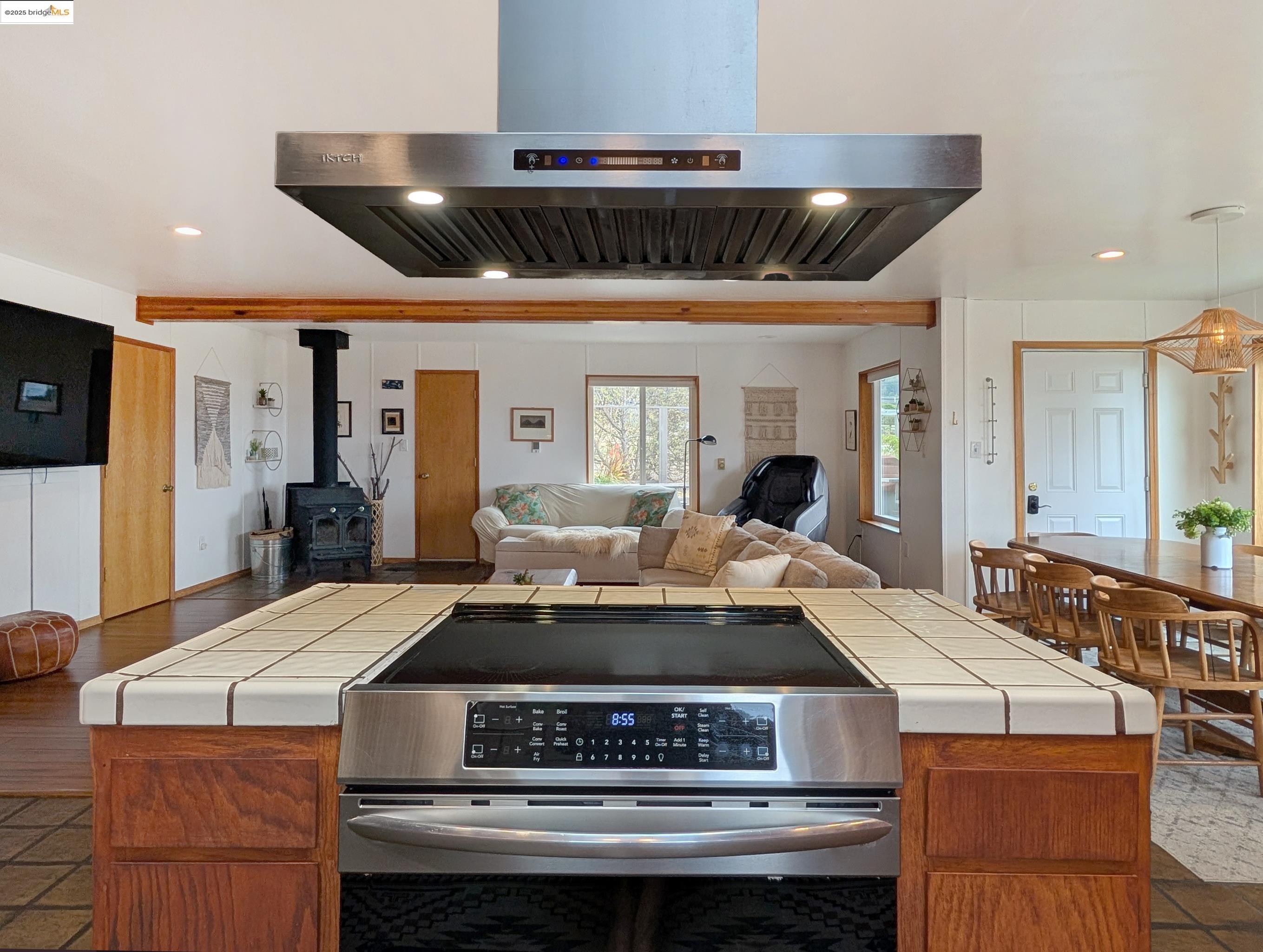 Detail Gallery Image 5 of 36 For 14771 Cypress Point Rd, Manchester,  CA 95459 - 3 Beds | 2 Baths