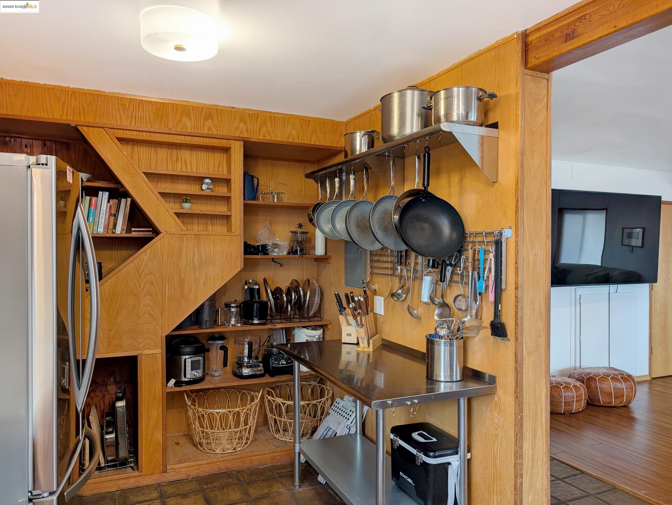 Detail Gallery Image 6 of 36 For 14771 Cypress Point Rd, Manchester,  CA 95459 - 3 Beds | 2 Baths