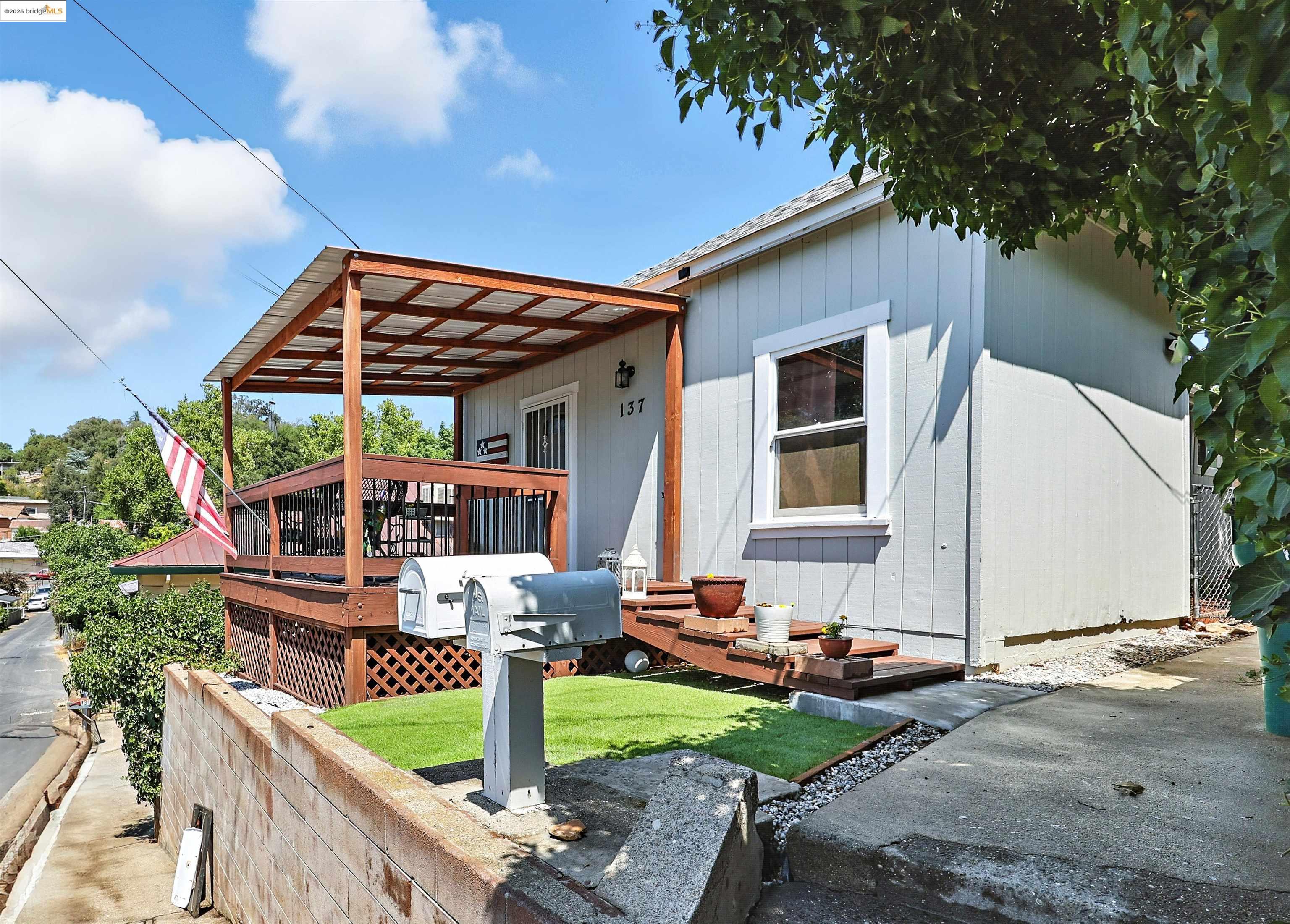 Detail Gallery Image 1 of 50 For 137 Barretta St, Sonora,  CA 95370 - 4 Beds | 3 Baths