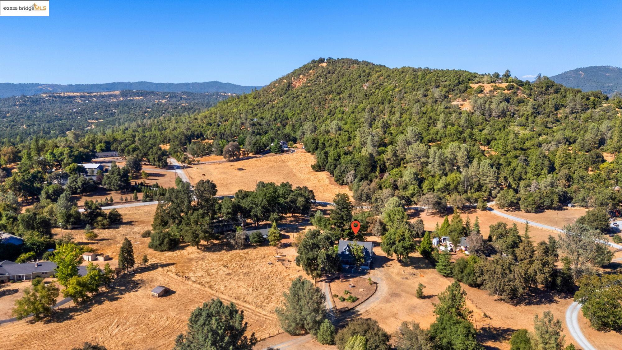 Detail Gallery Image 5 of 46 For 16641 Buckhorn Mountain Rd, Sonora,  CA 95370 - 4 Beds | 2 Baths